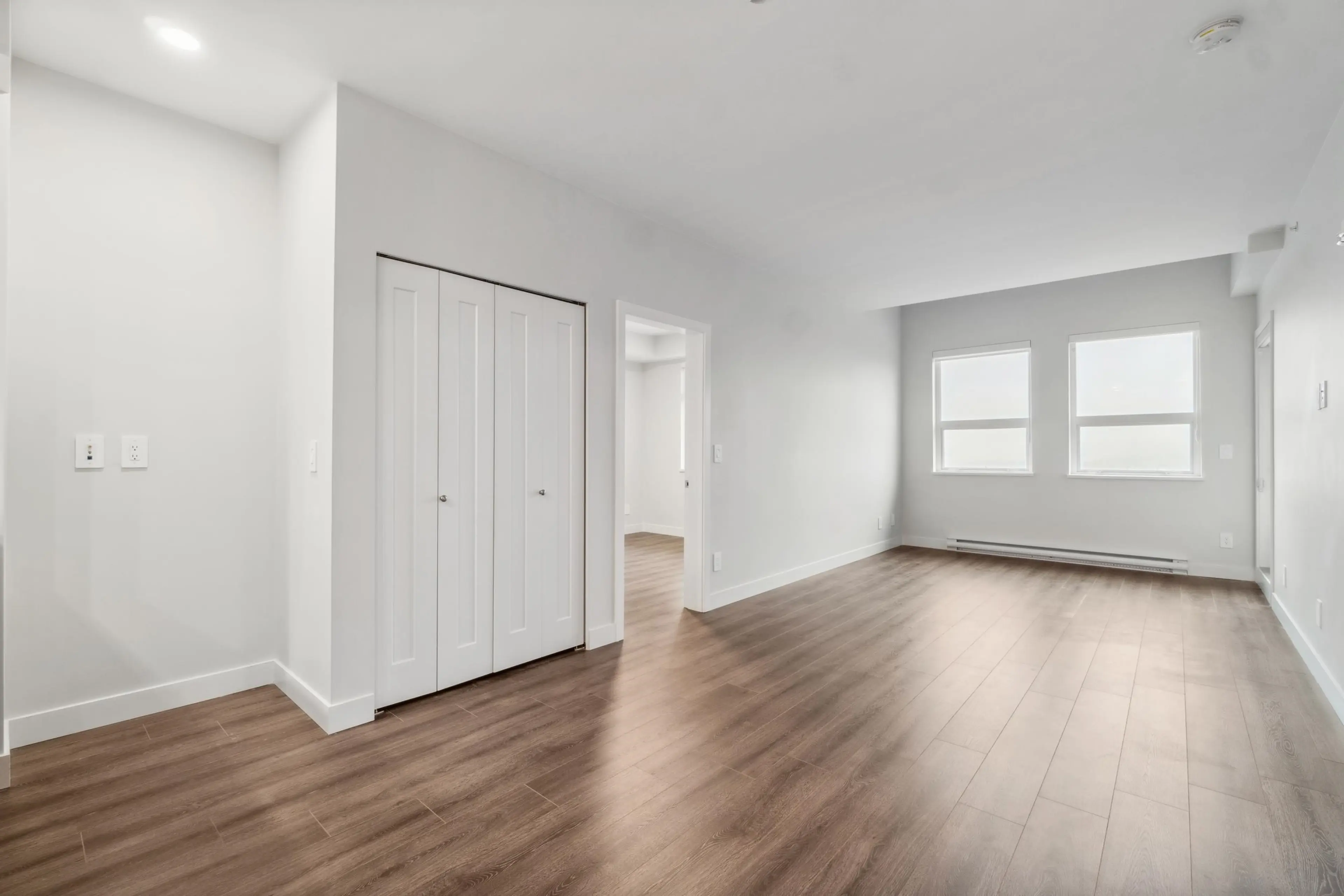 Property at #403 5535 HASTINGS STREET, Burnaby, BC