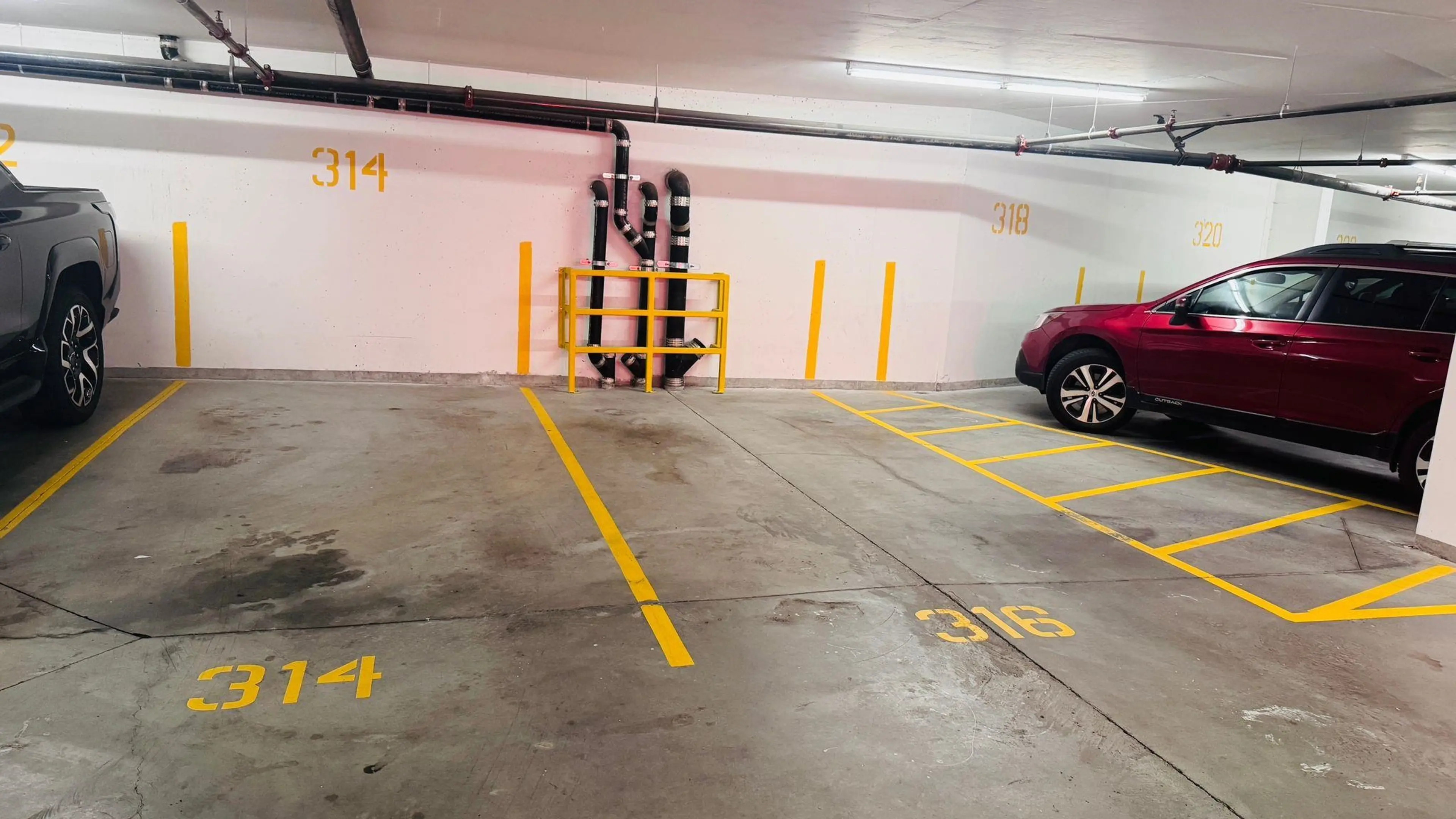 Property at #301 1415 PARKWAY BOULEVARD, Coquitlam, BC