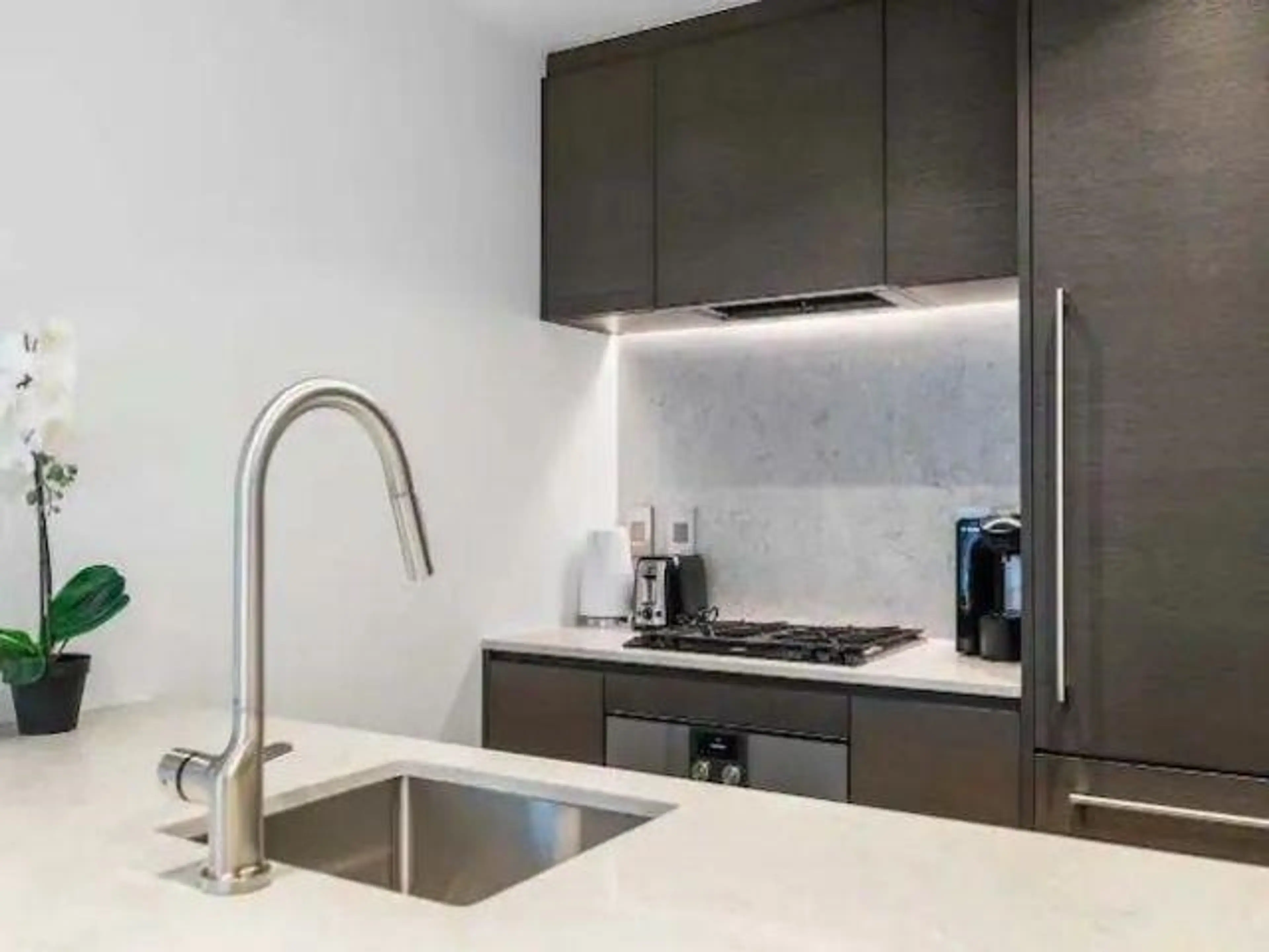 Property at #1504 1408 ROBSON STREET, Vancouver, BC