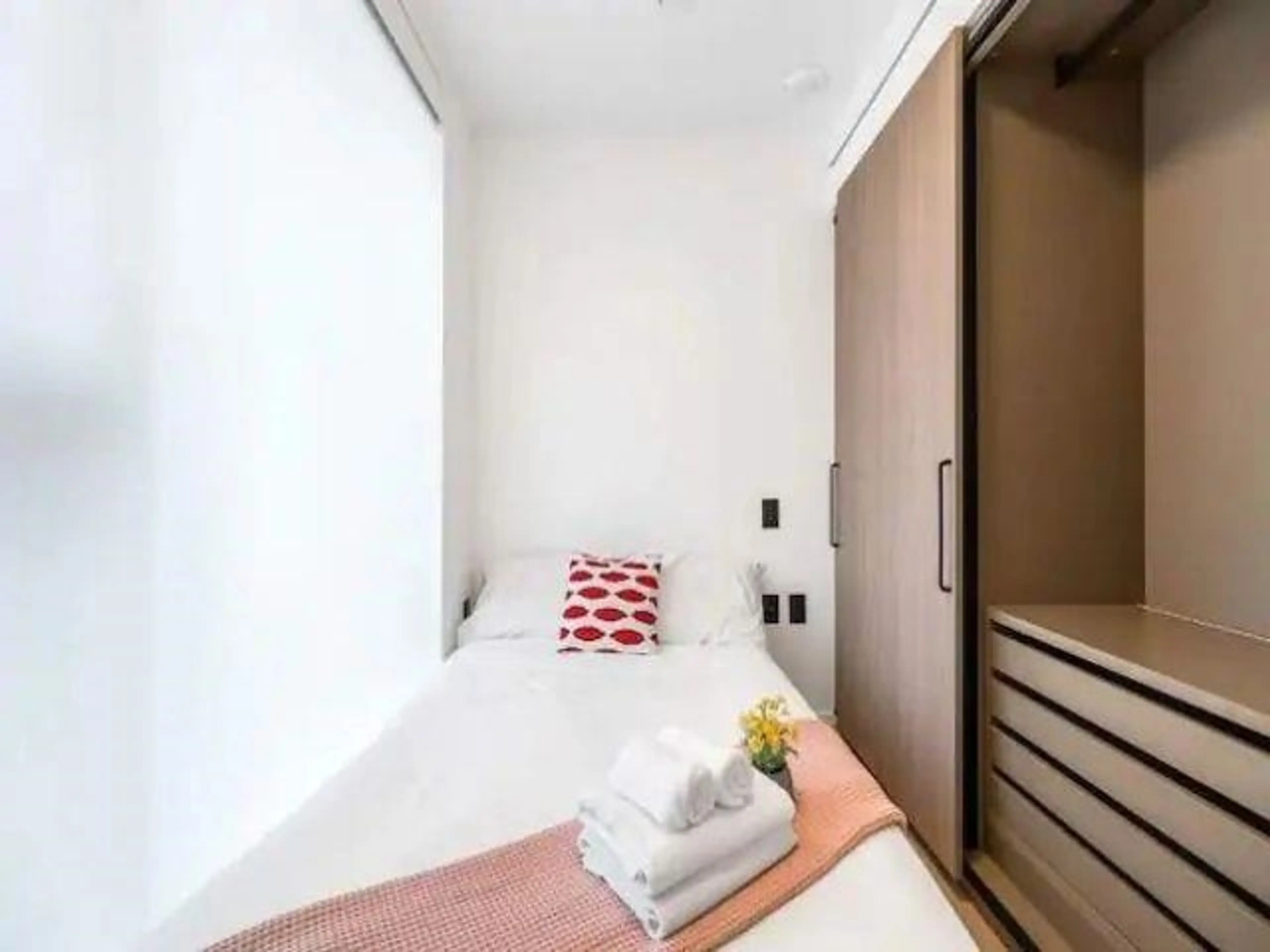 Property at #1504 1408 ROBSON STREET, Vancouver, BC