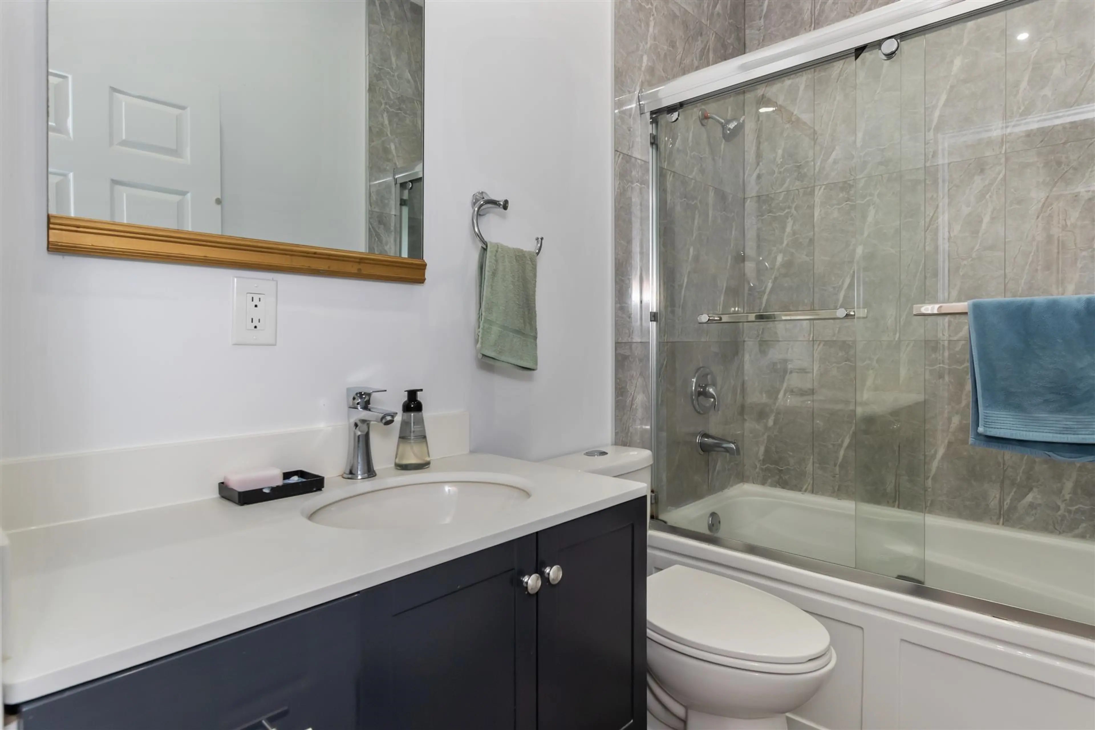 Property at 5564 ELIZABETH STREET, Vancouver, BC