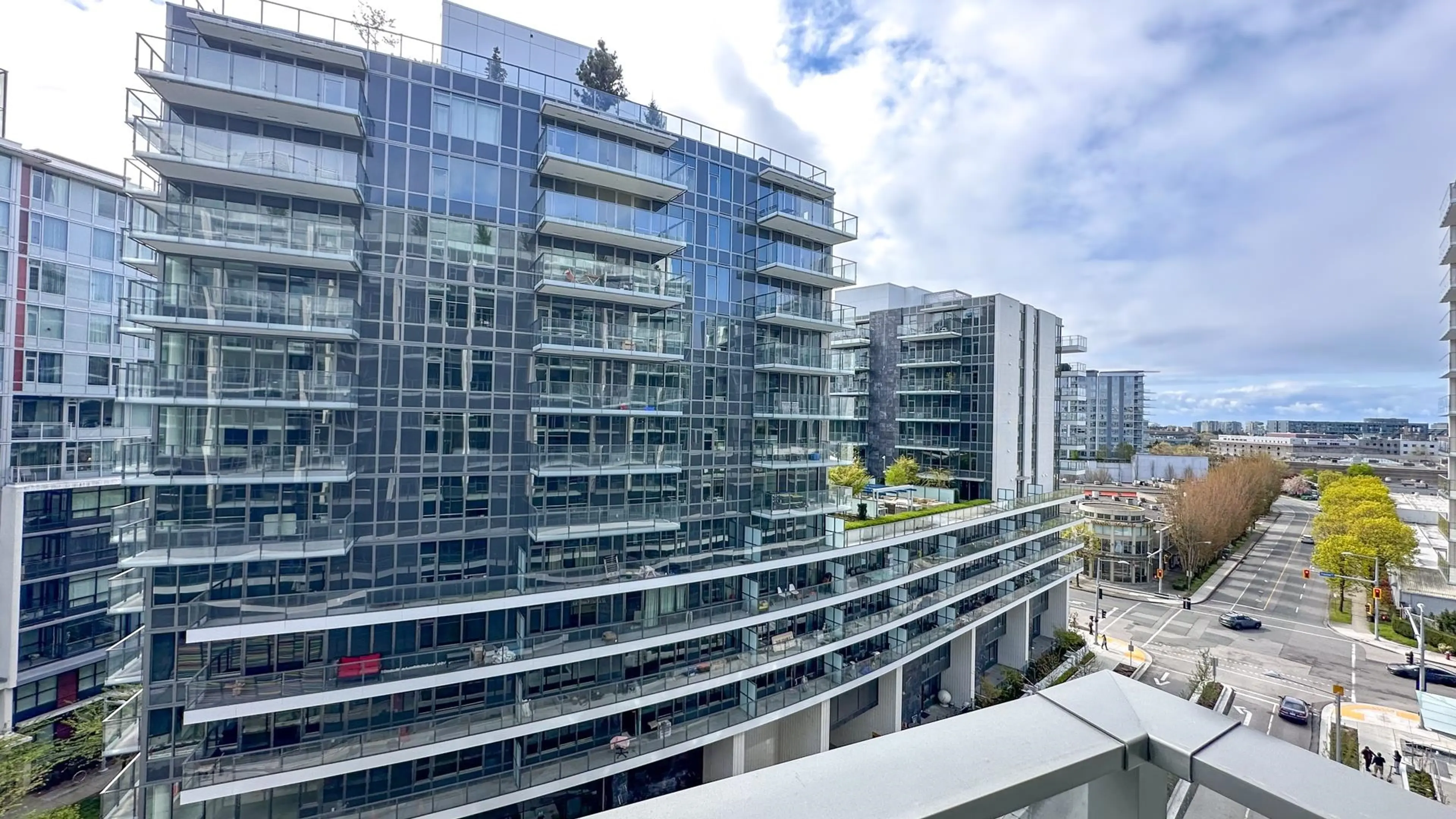 Property at #886 8671 HAZELBRIDGE WAY, Richmond, BC