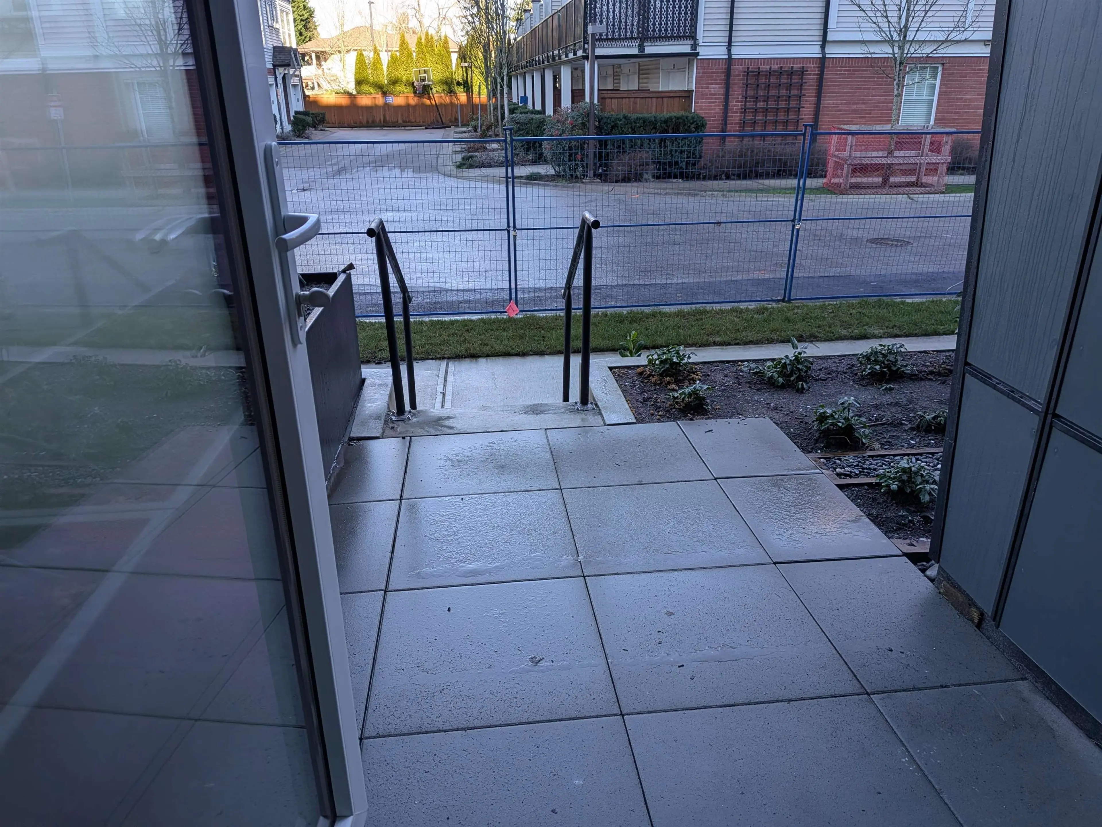 Property at #112 15739 FRASER HIGHWAY, Surrey, BC