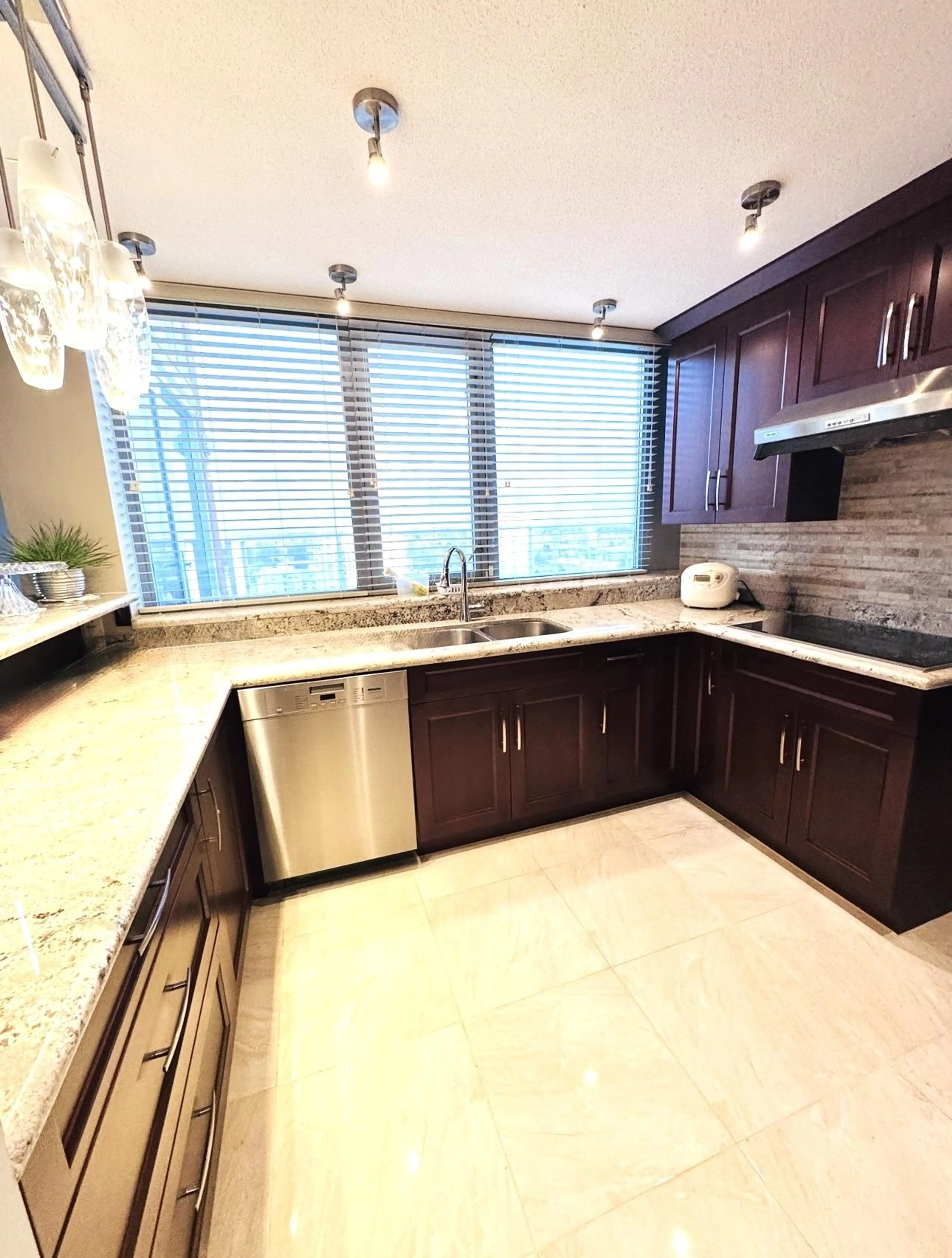 Property at #PH3 6733 BUSWELL STREET, Richmond, BC