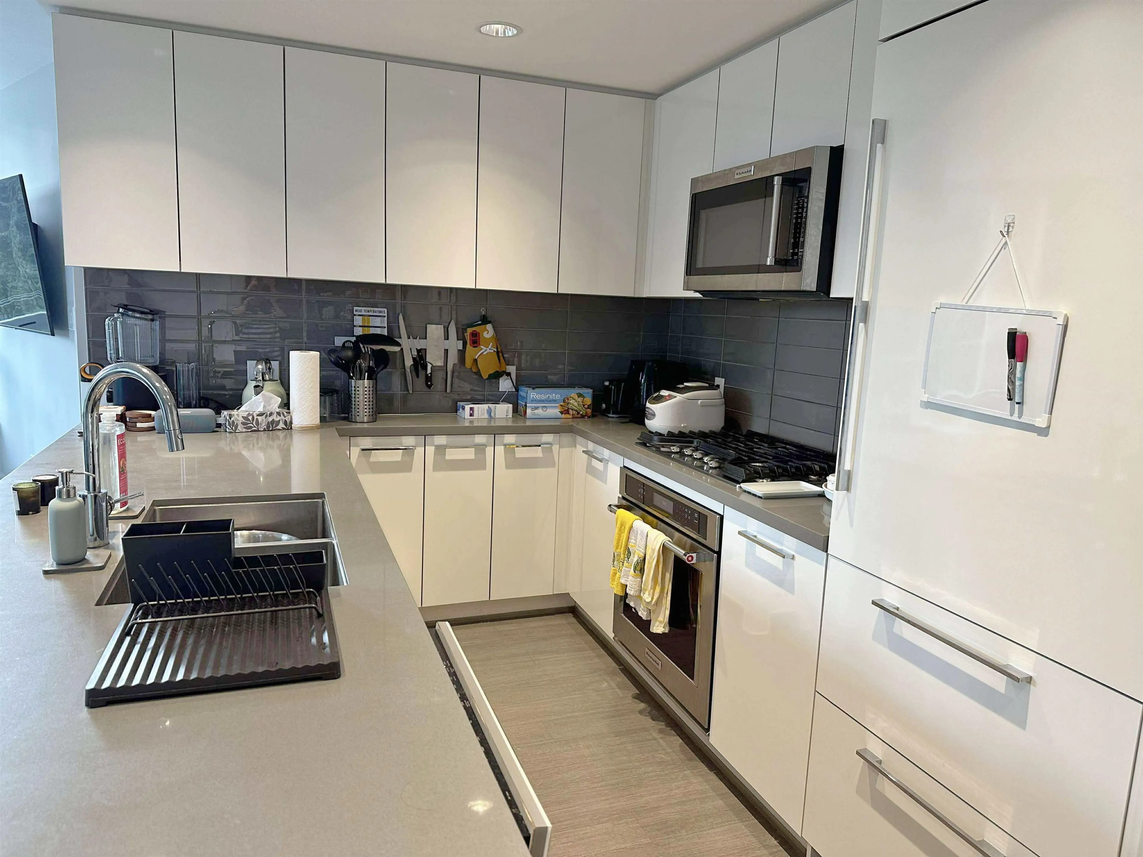 Property at #606 3093 WINDSOR GATE, Coquitlam, BC