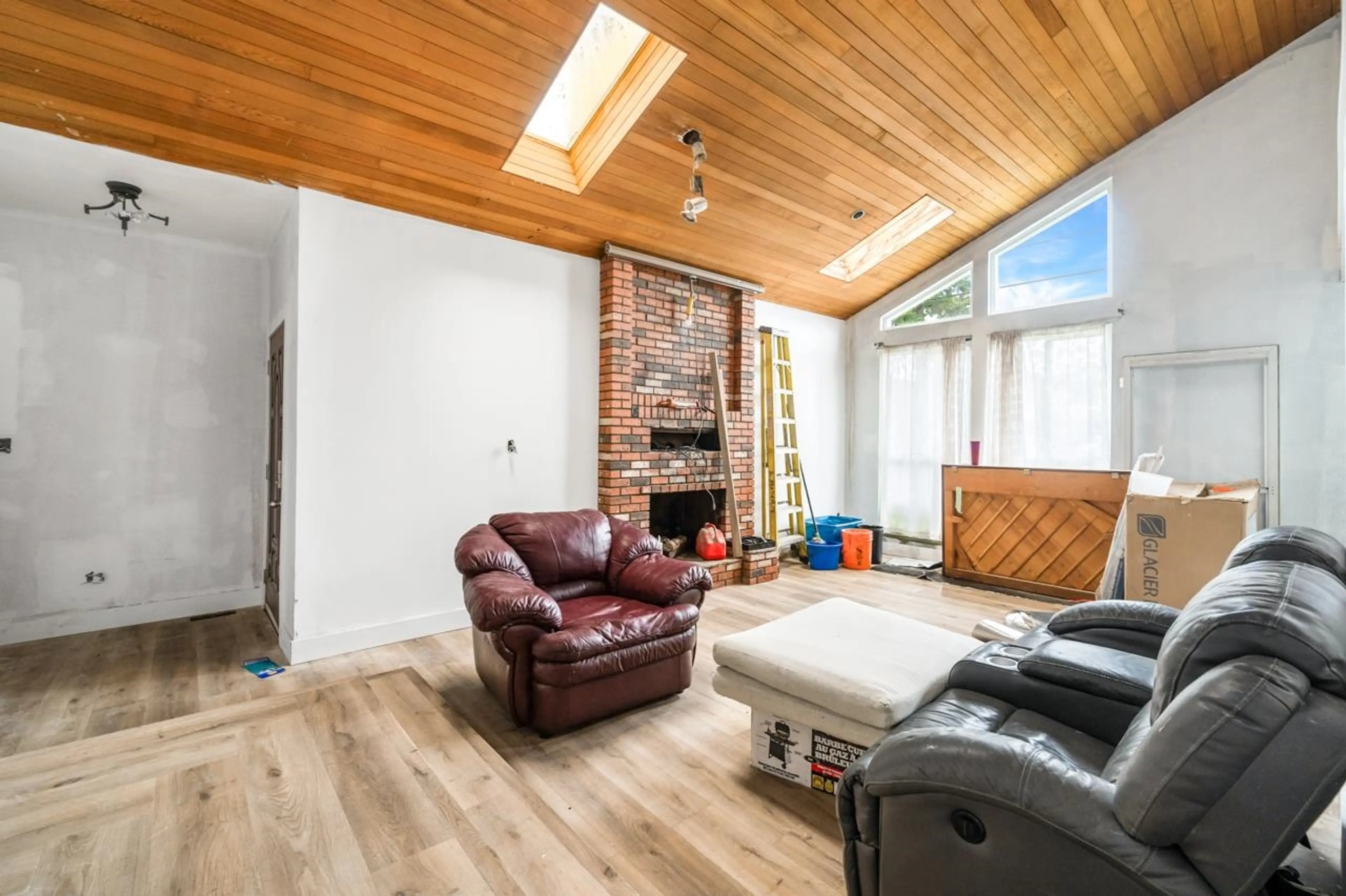 Property at 15128 96 AVENUE, Surrey, BC