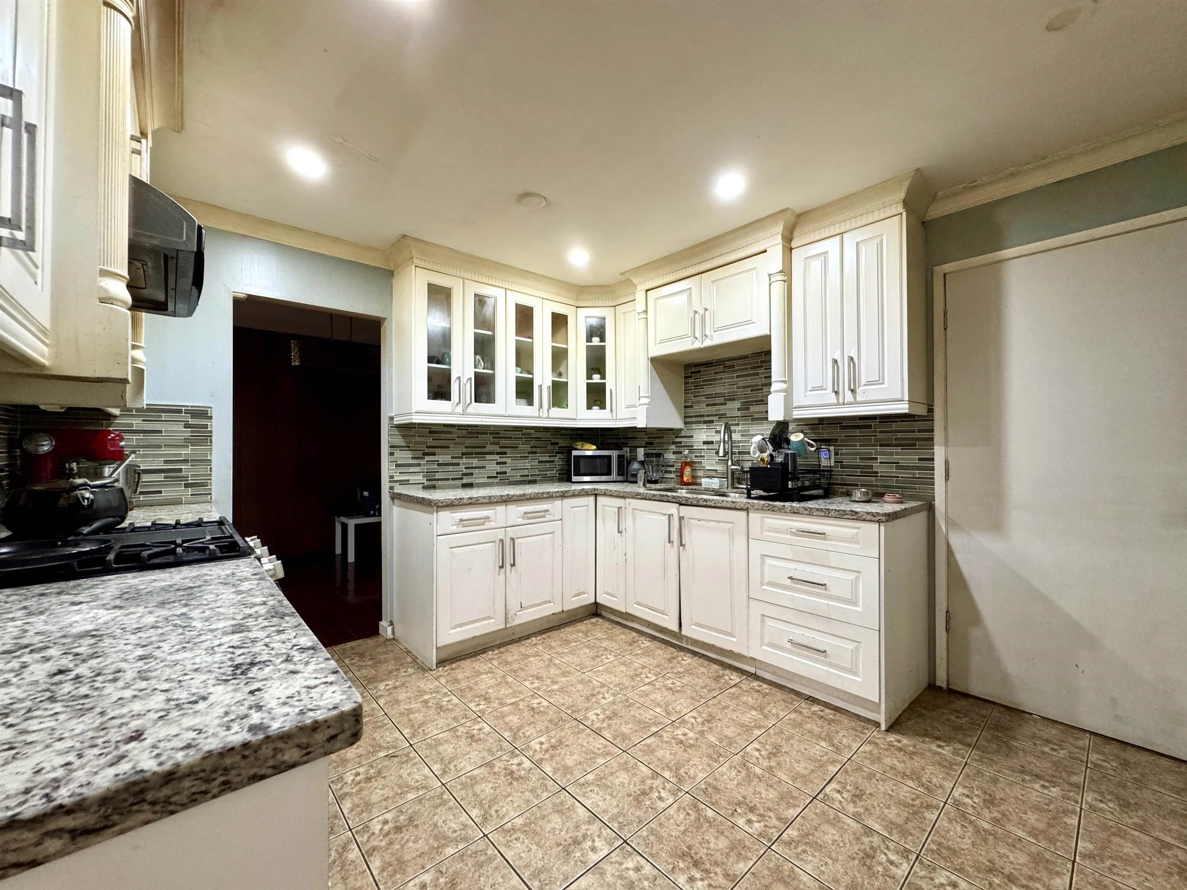 Property at 9525 125A STREET, Surrey, BC