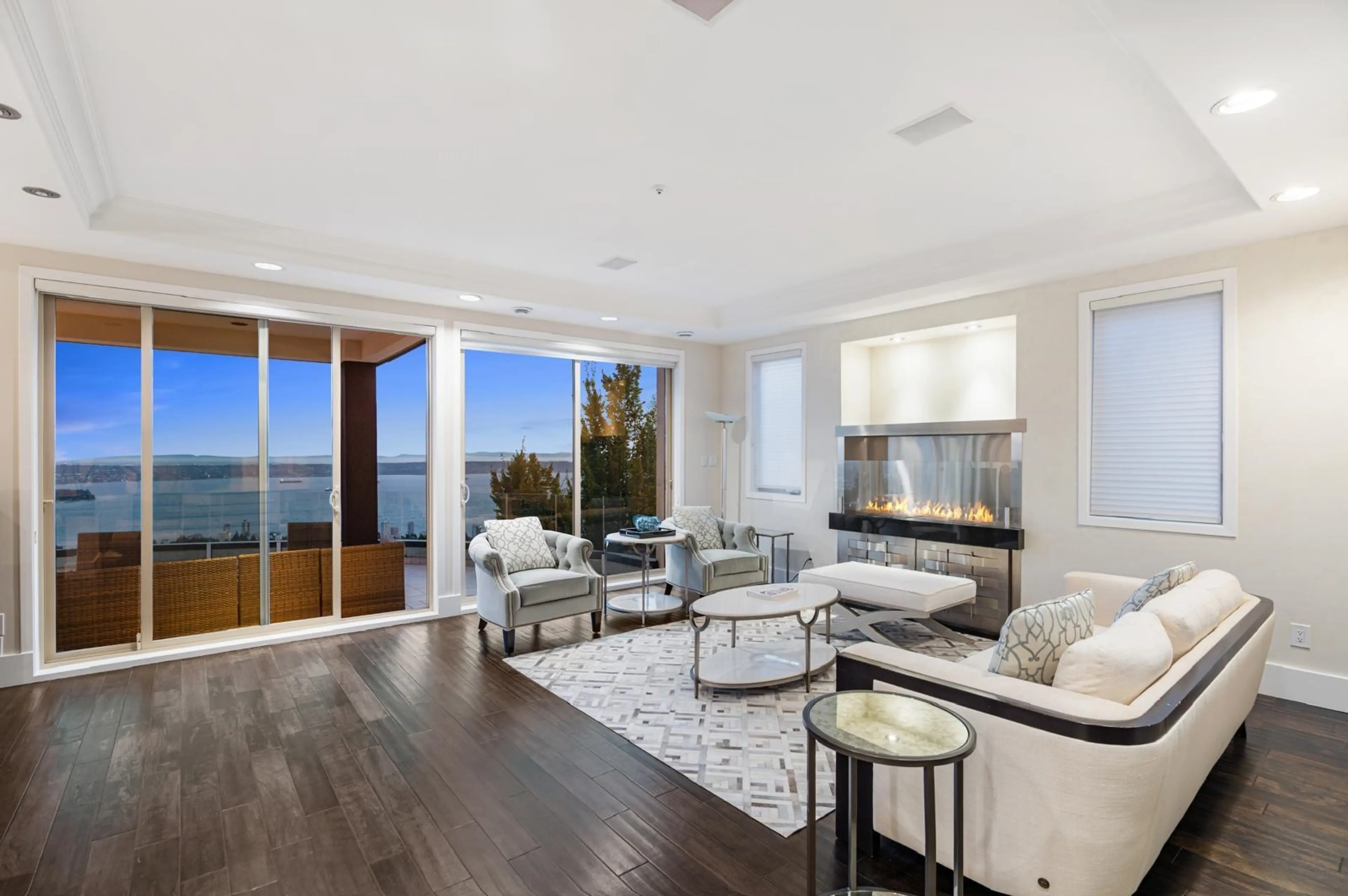 Property at 1526 CHIPPENDALE COURT, West Vancouver, BC