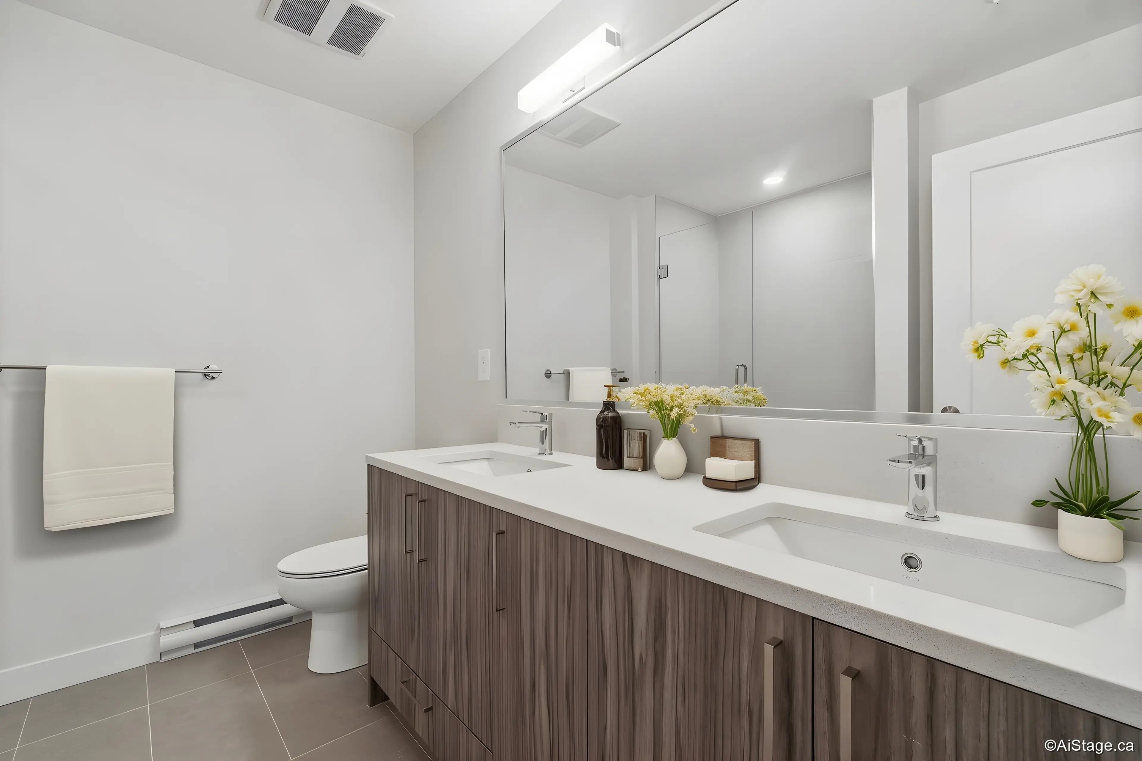 Property at #303 5535 HASTINGS STREET, Burnaby, BC