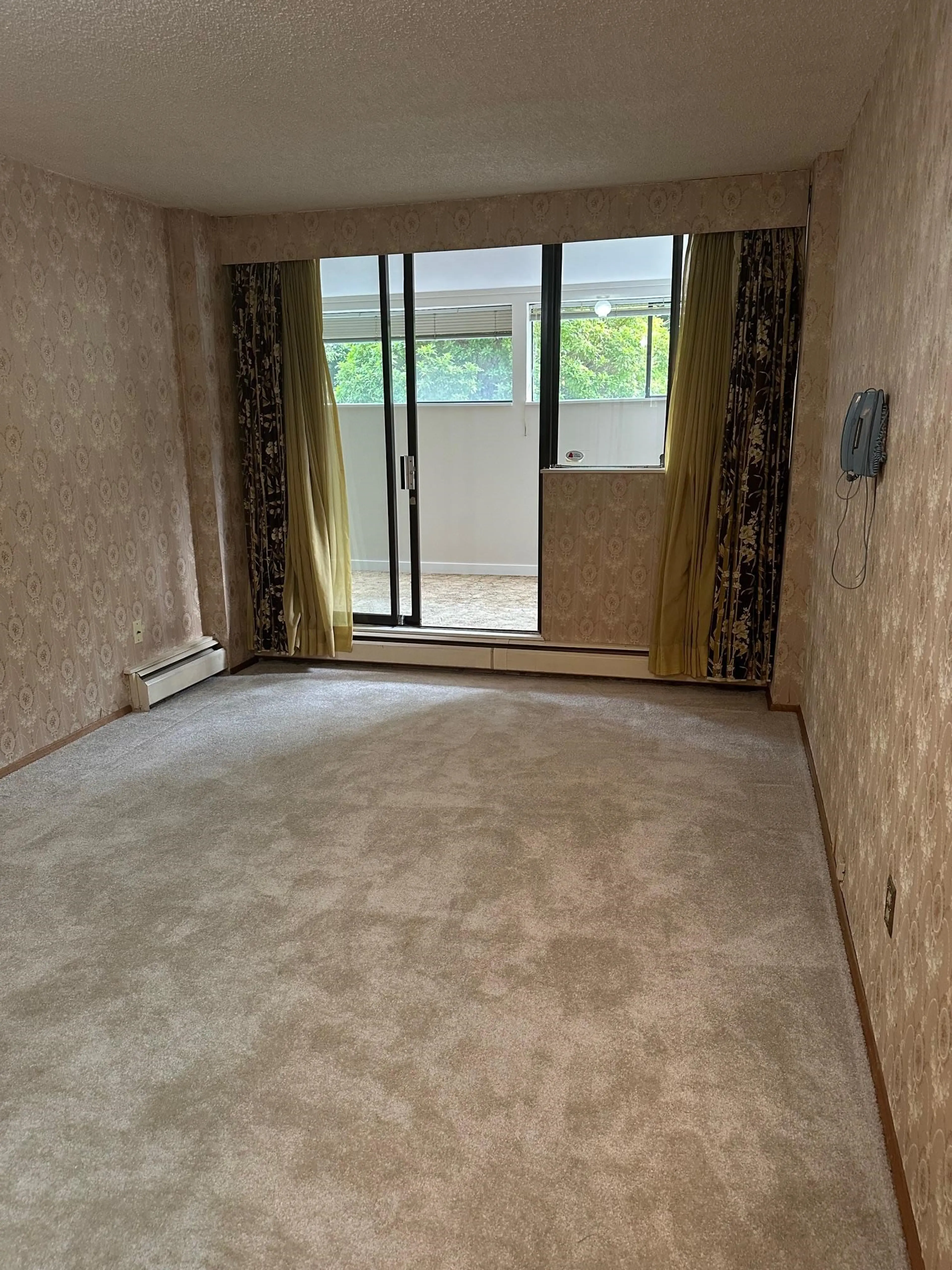 Property at #104 620 SEVENTH AVENUE, New Westminster, BC