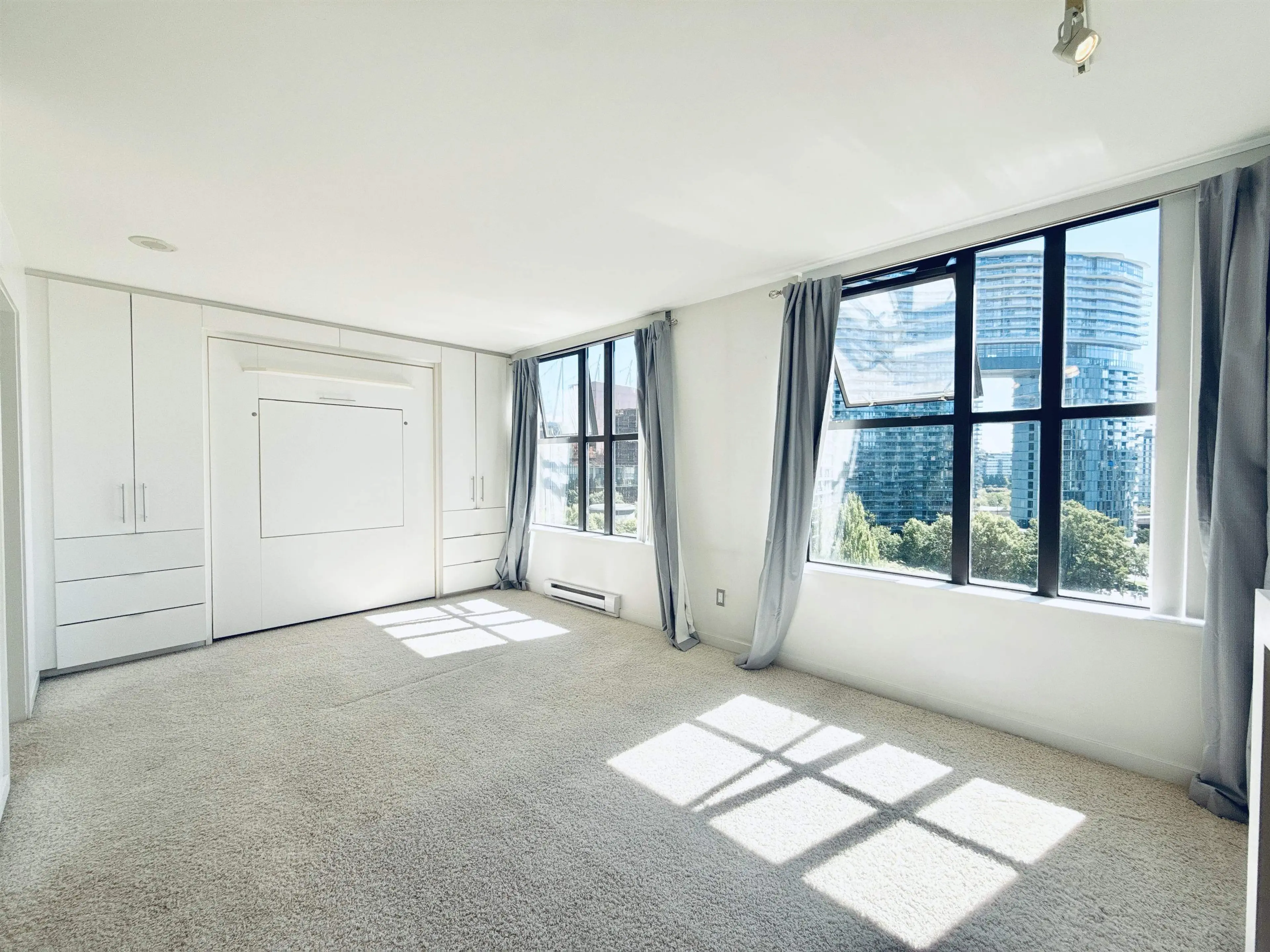 Property at #904 989 BEATTY STREET, Vancouver, BC