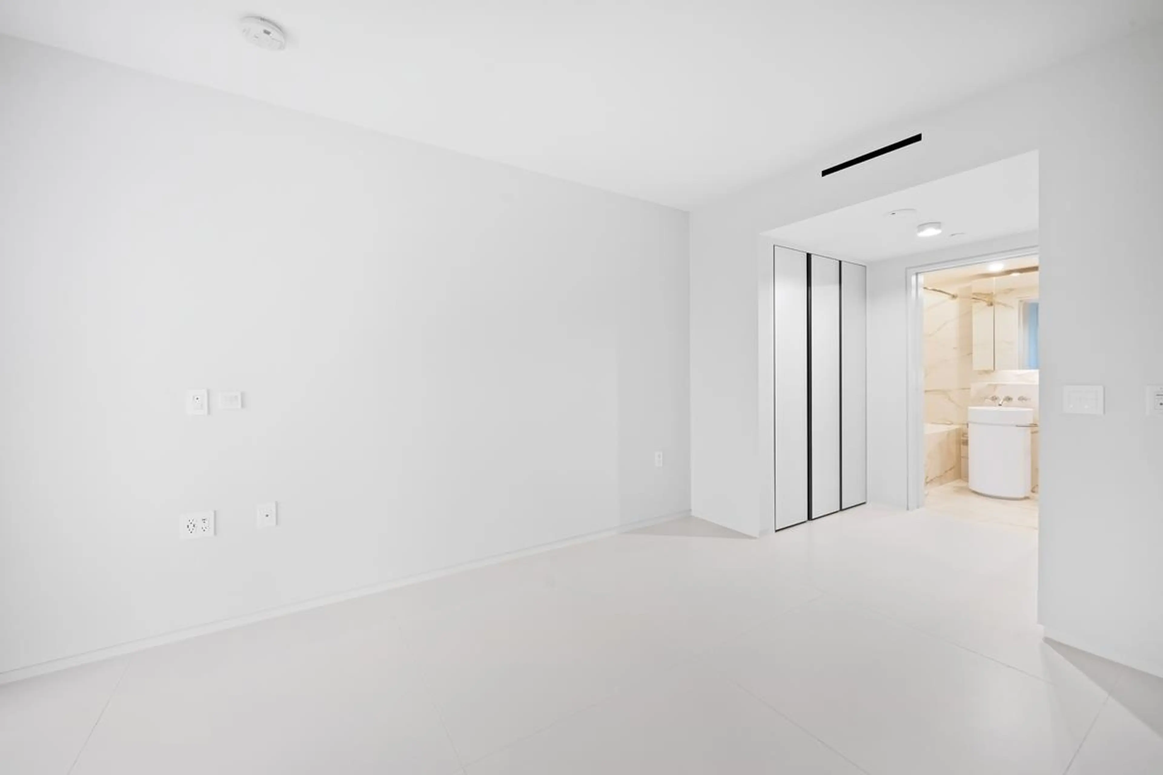 Property at #2808 1033 NELSON STREET, Vancouver, BC