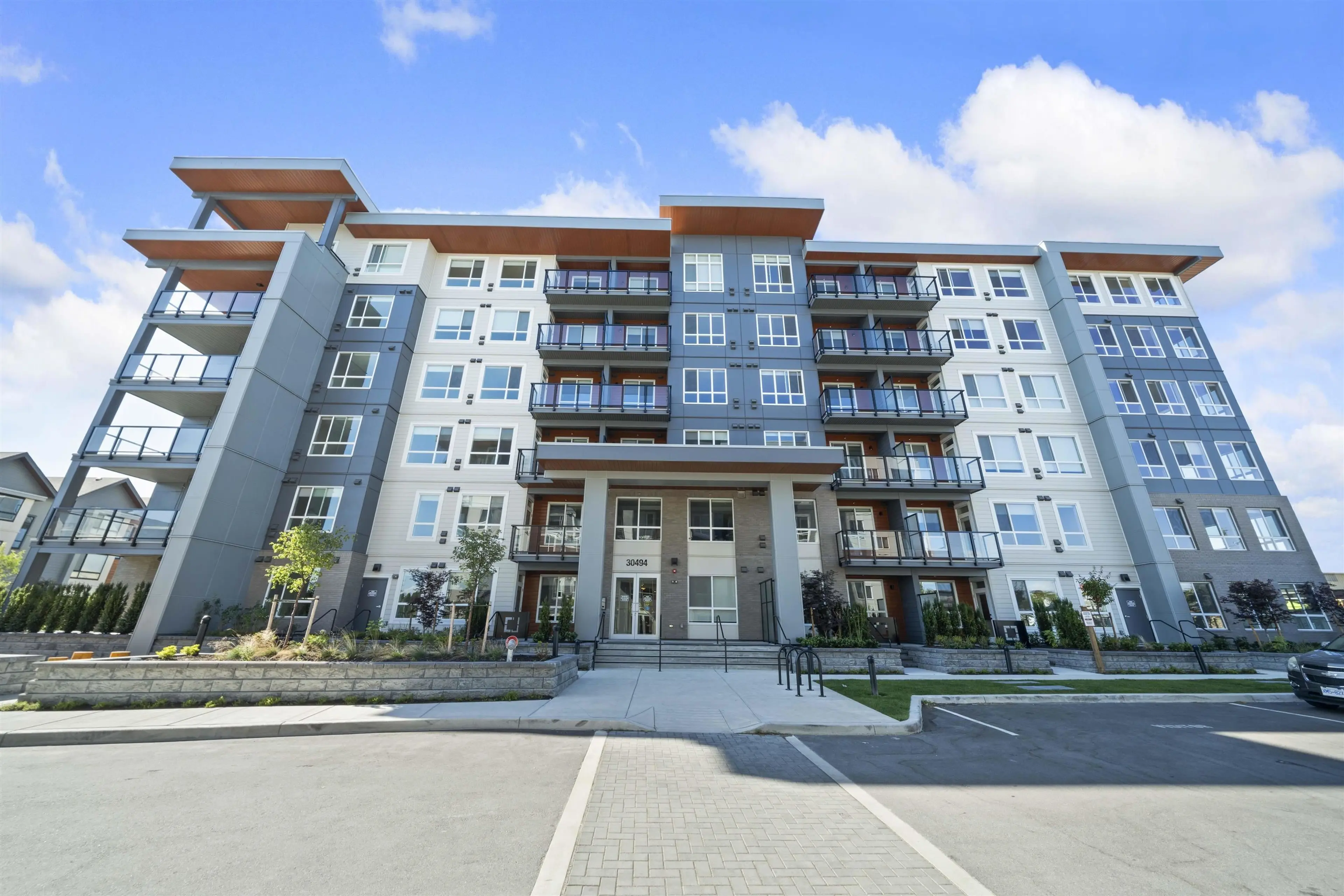 Property at #301 30494 CARDINAL AVENUE, Abbotsford, BC