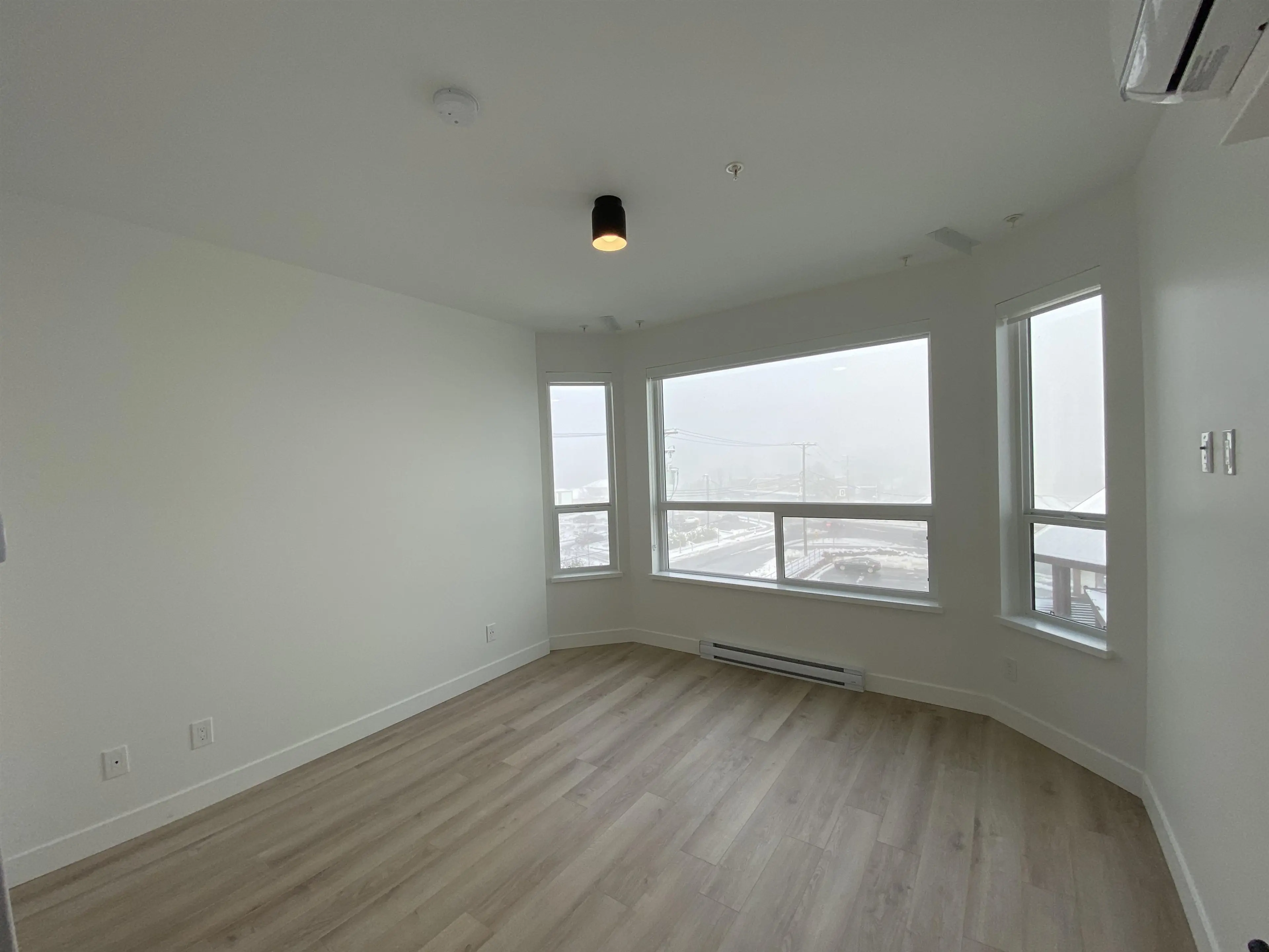 Property at #426 2493 MONTROSE AVENUE, Abbotsford, BC