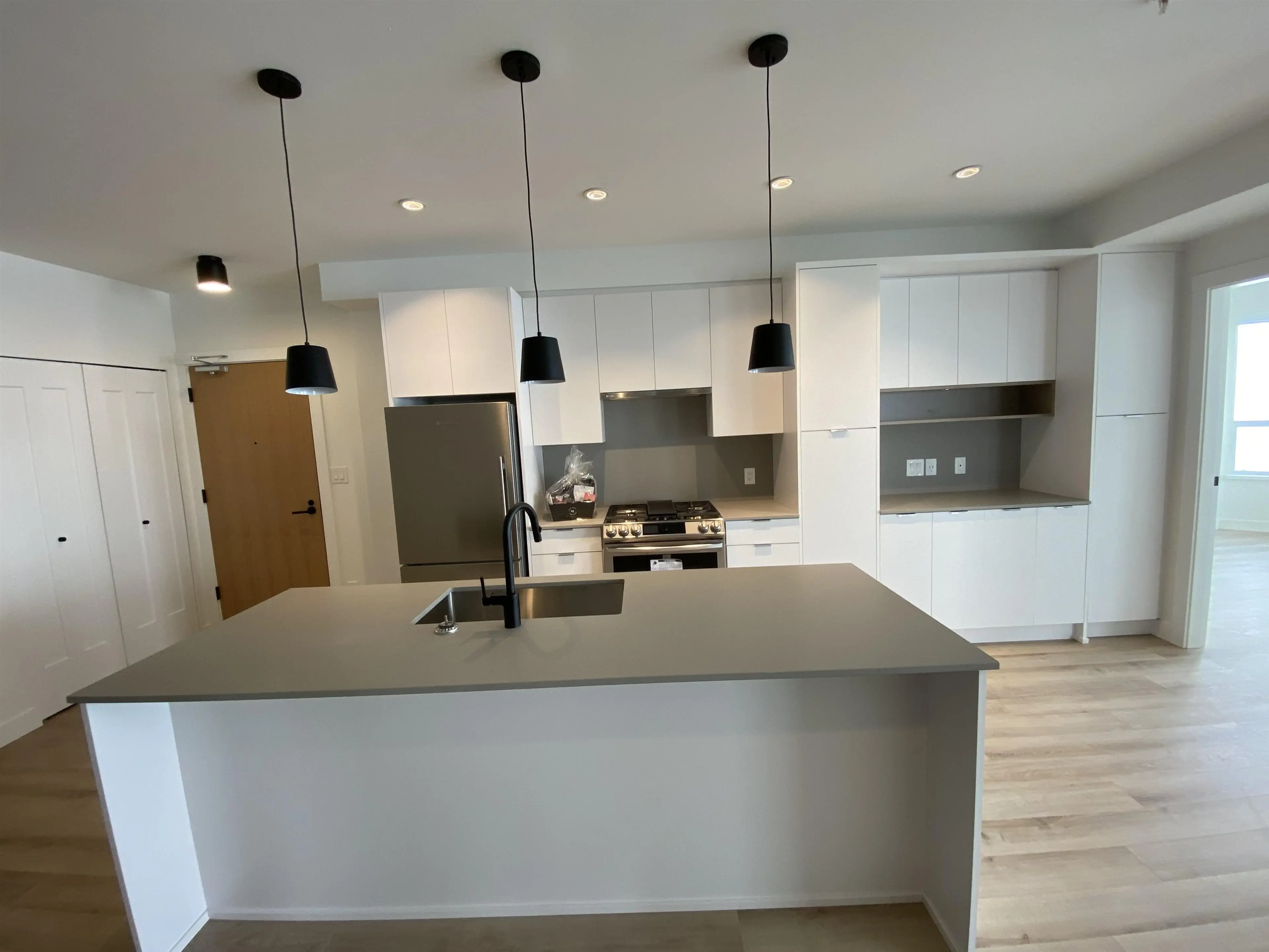 Property at #426 2493 MONTROSE AVENUE, Abbotsford, BC