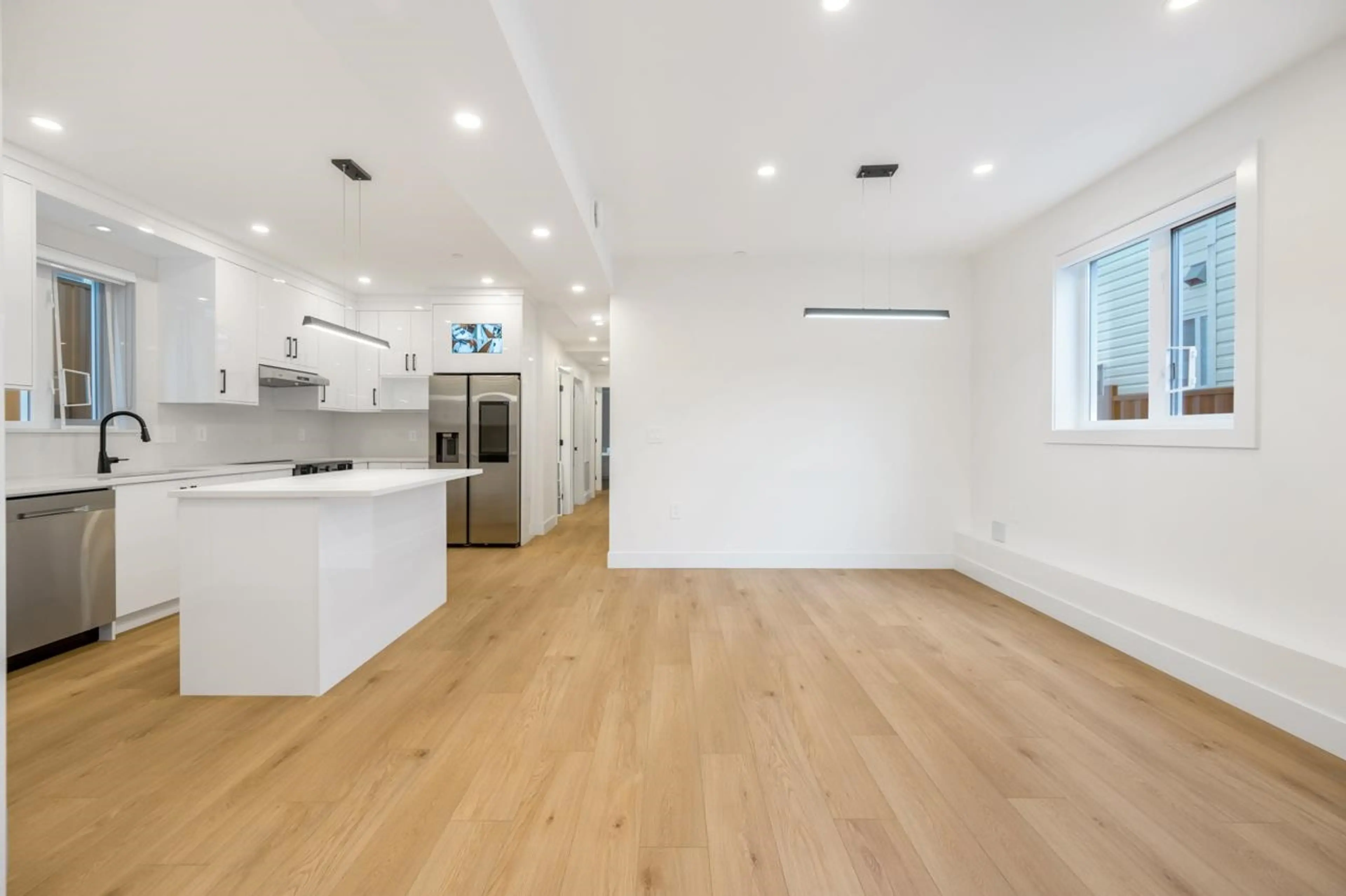 Property at #2 3096 VANNESS AVENUE, Vancouver, BC