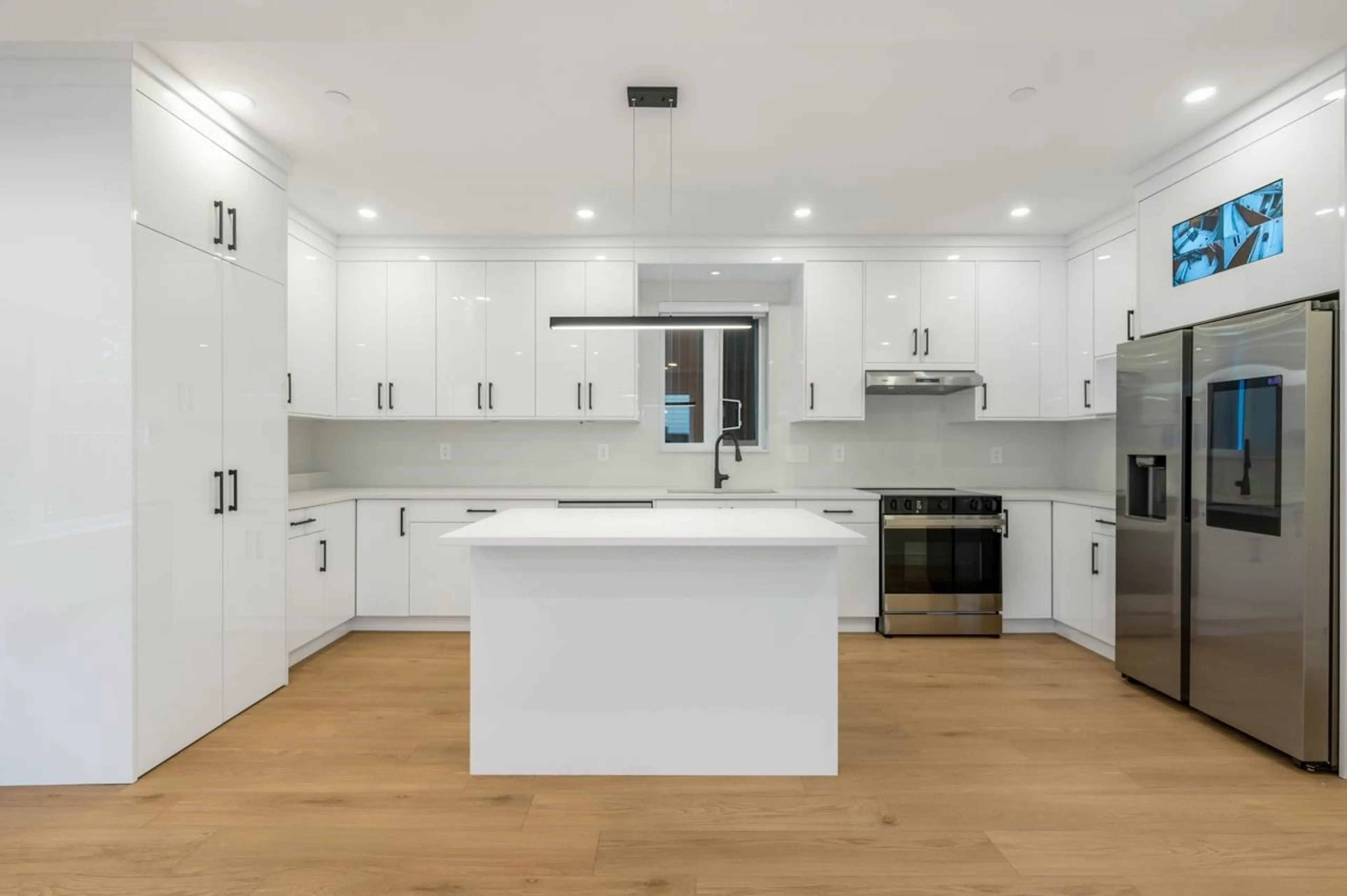 Property at #2 3096 VANNESS AVENUE, Vancouver, BC