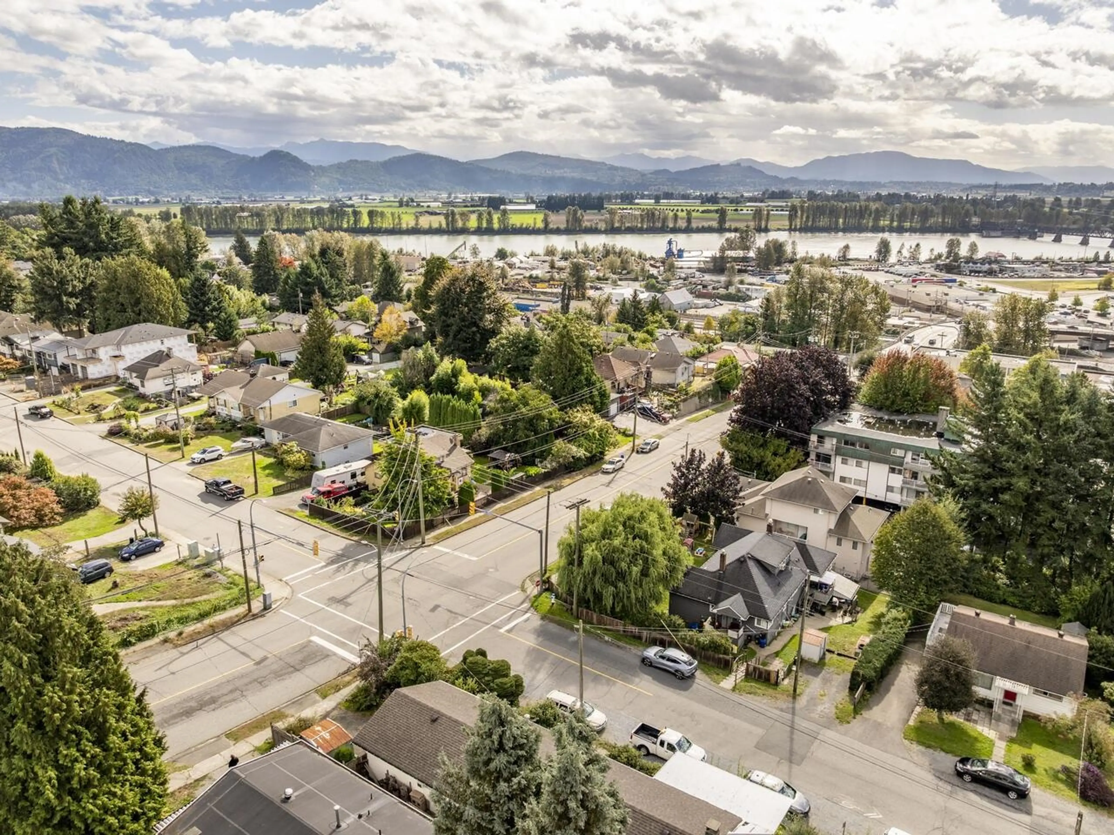 Property at 33369 3RD AVENUE, Mission, BC