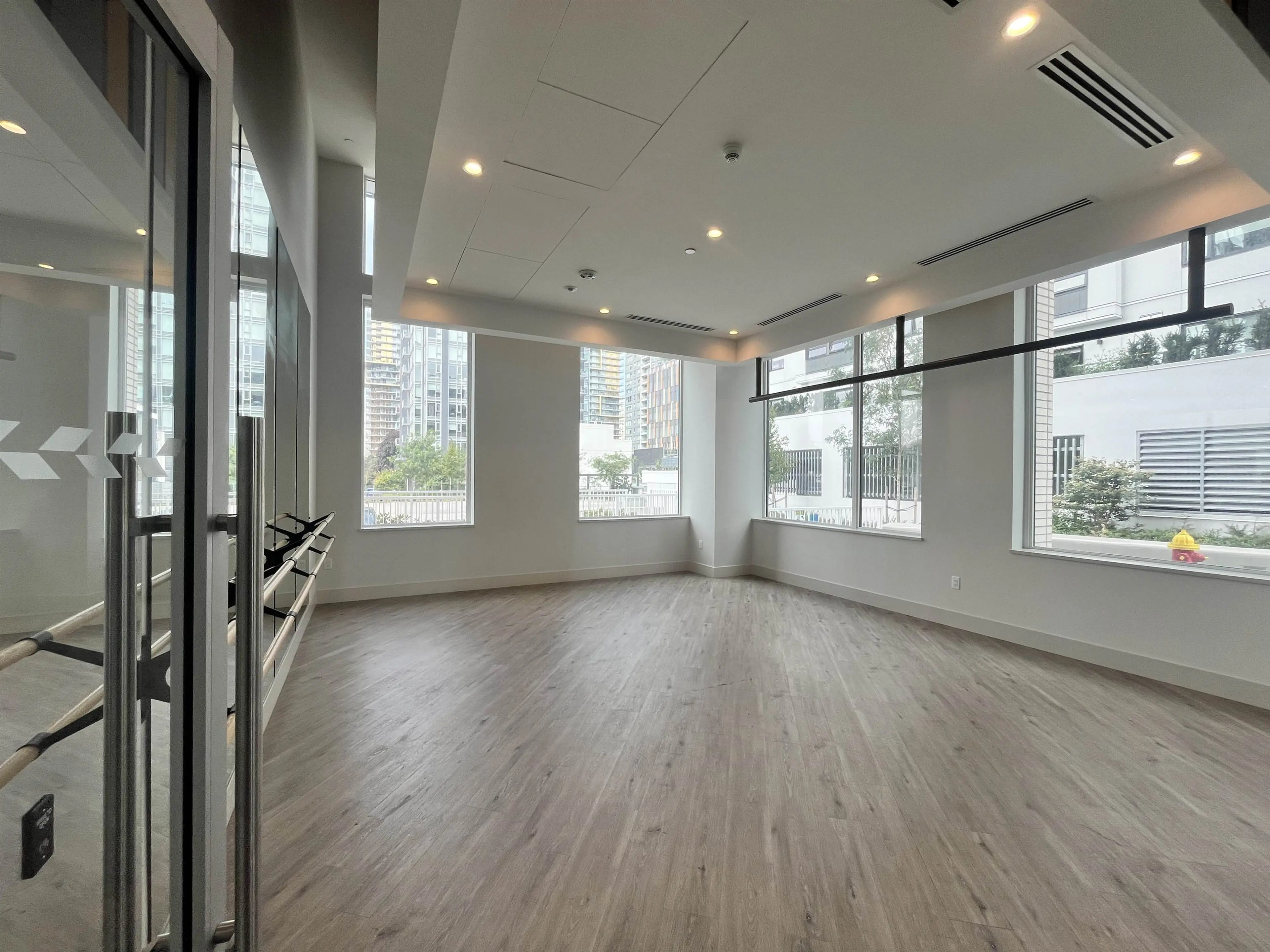 Property at #806 6537 TELFORD AVENUE, Burnaby, BC