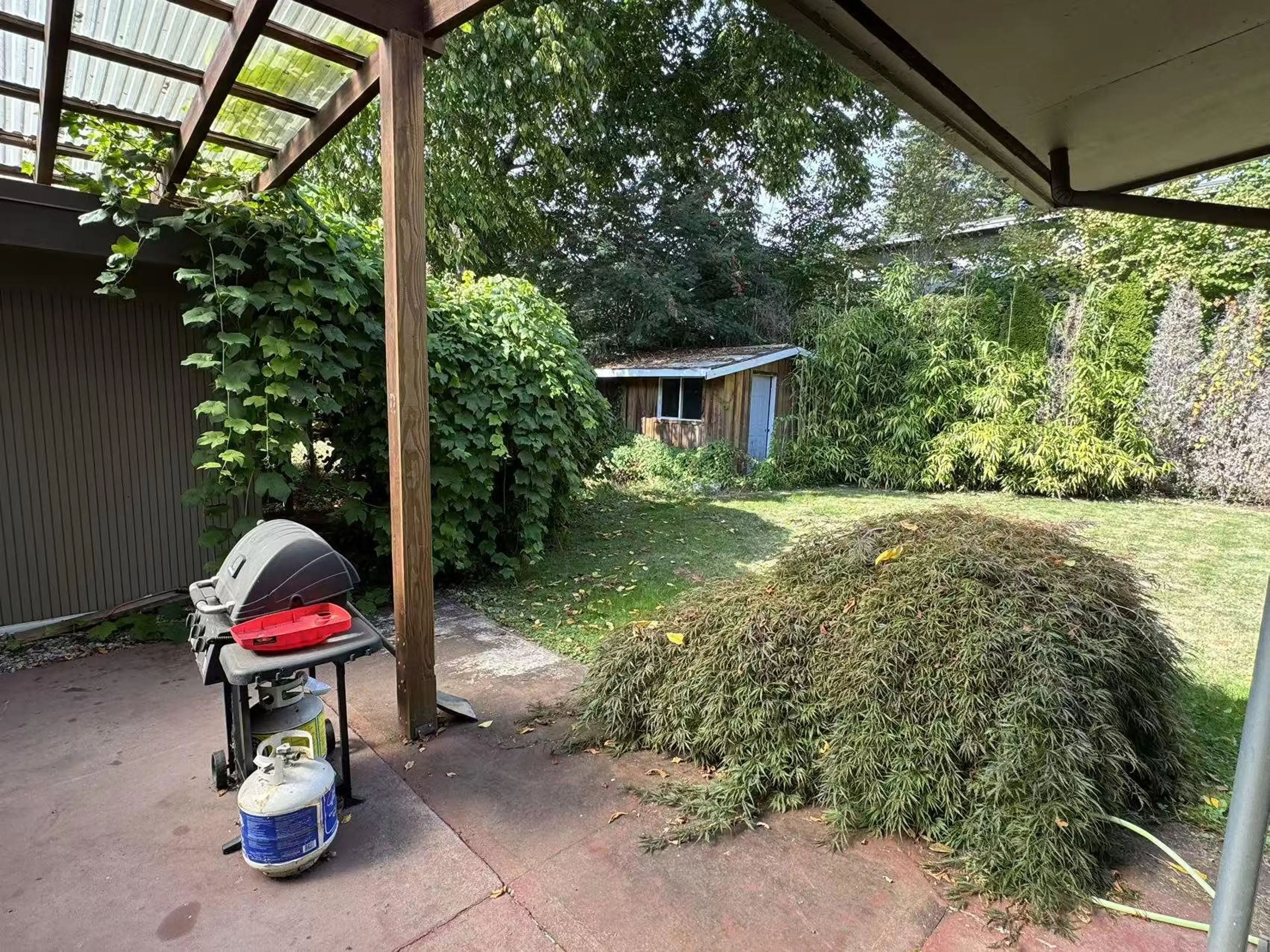 Property at 14181 MALABAR AVENUE, White Rock, BC