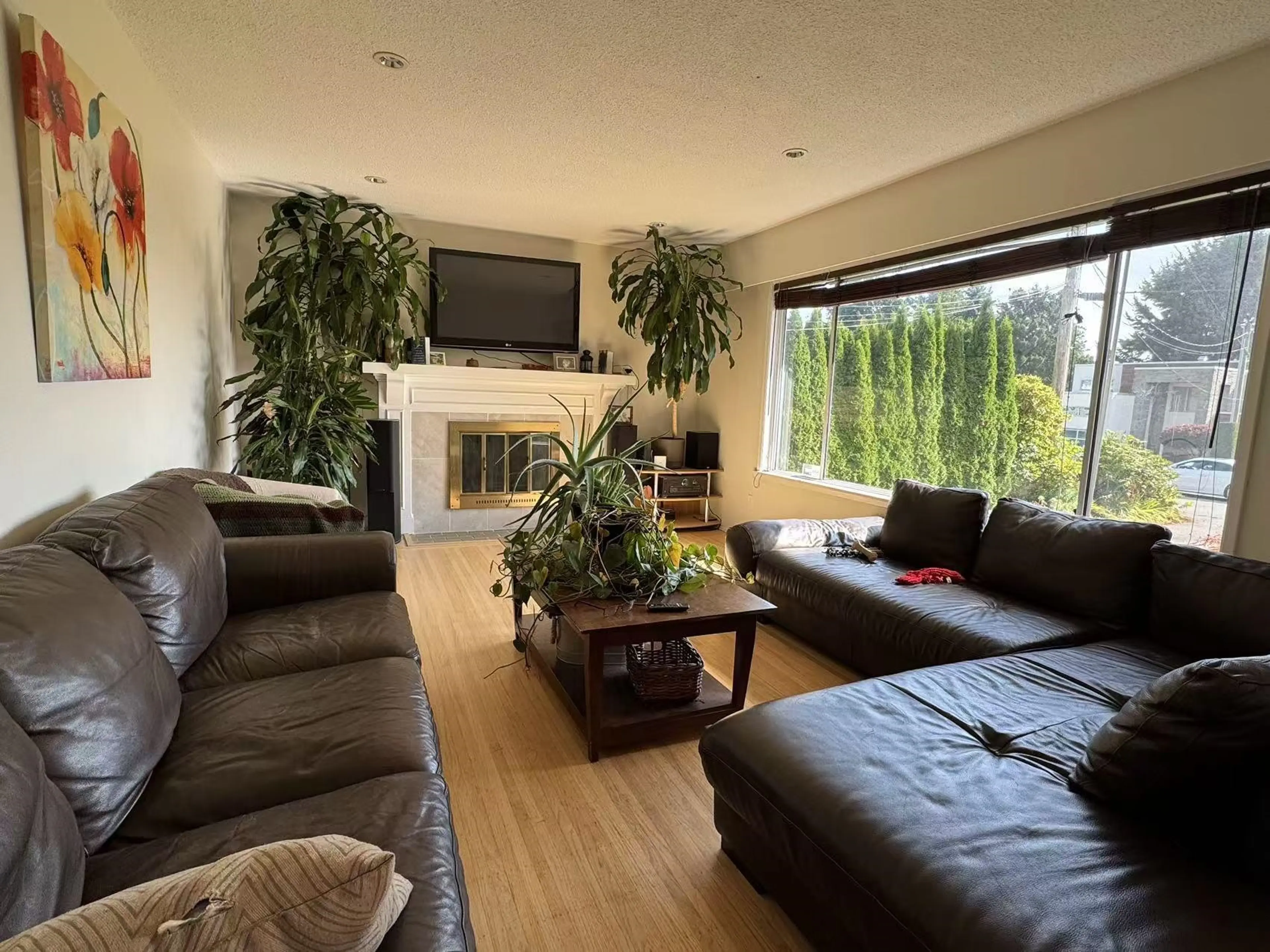 Property at 14181 MALABAR AVENUE, White Rock, BC