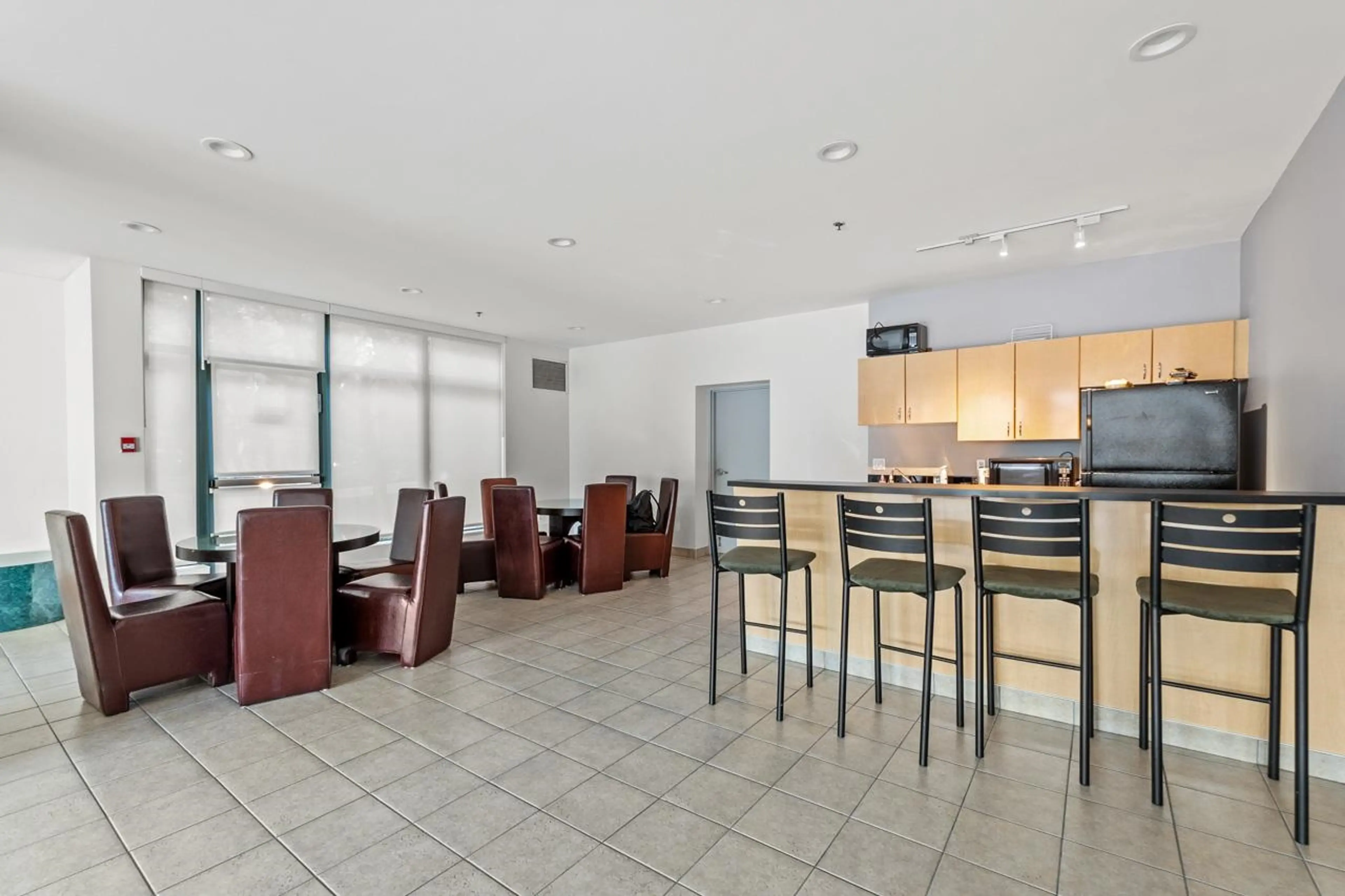 Property at #2001 1239 W GEORGIA STREET, Vancouver, BC