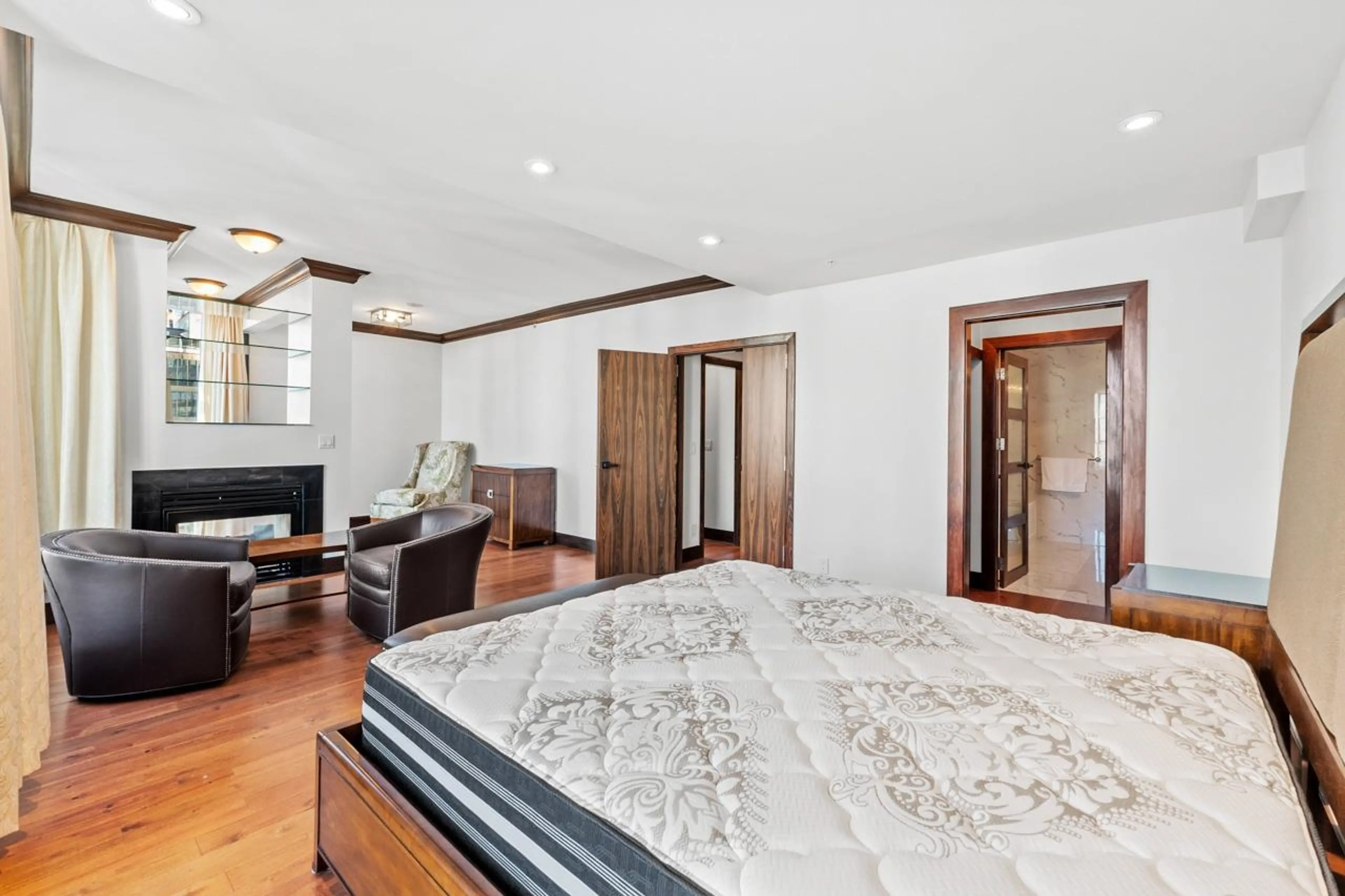 Property at #2001 1239 W GEORGIA STREET, Vancouver, BC