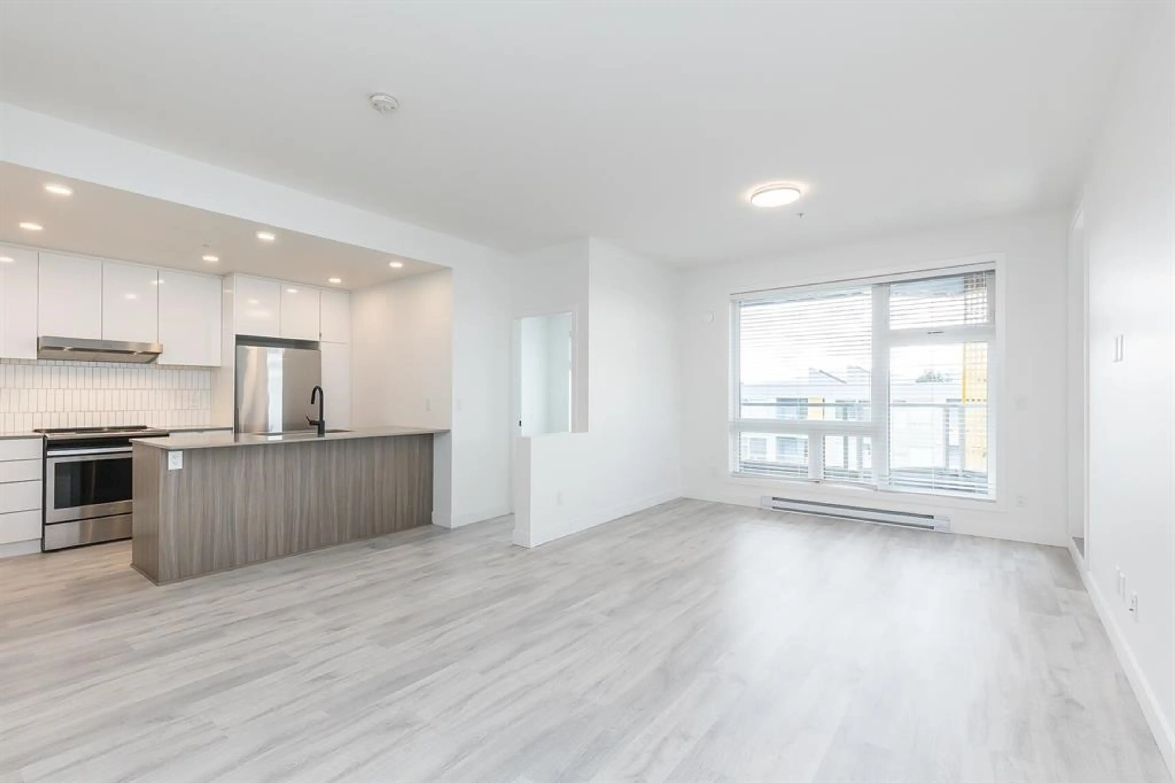 Property at #606 32828 LANDEAU PLACE, Abbotsford, BC