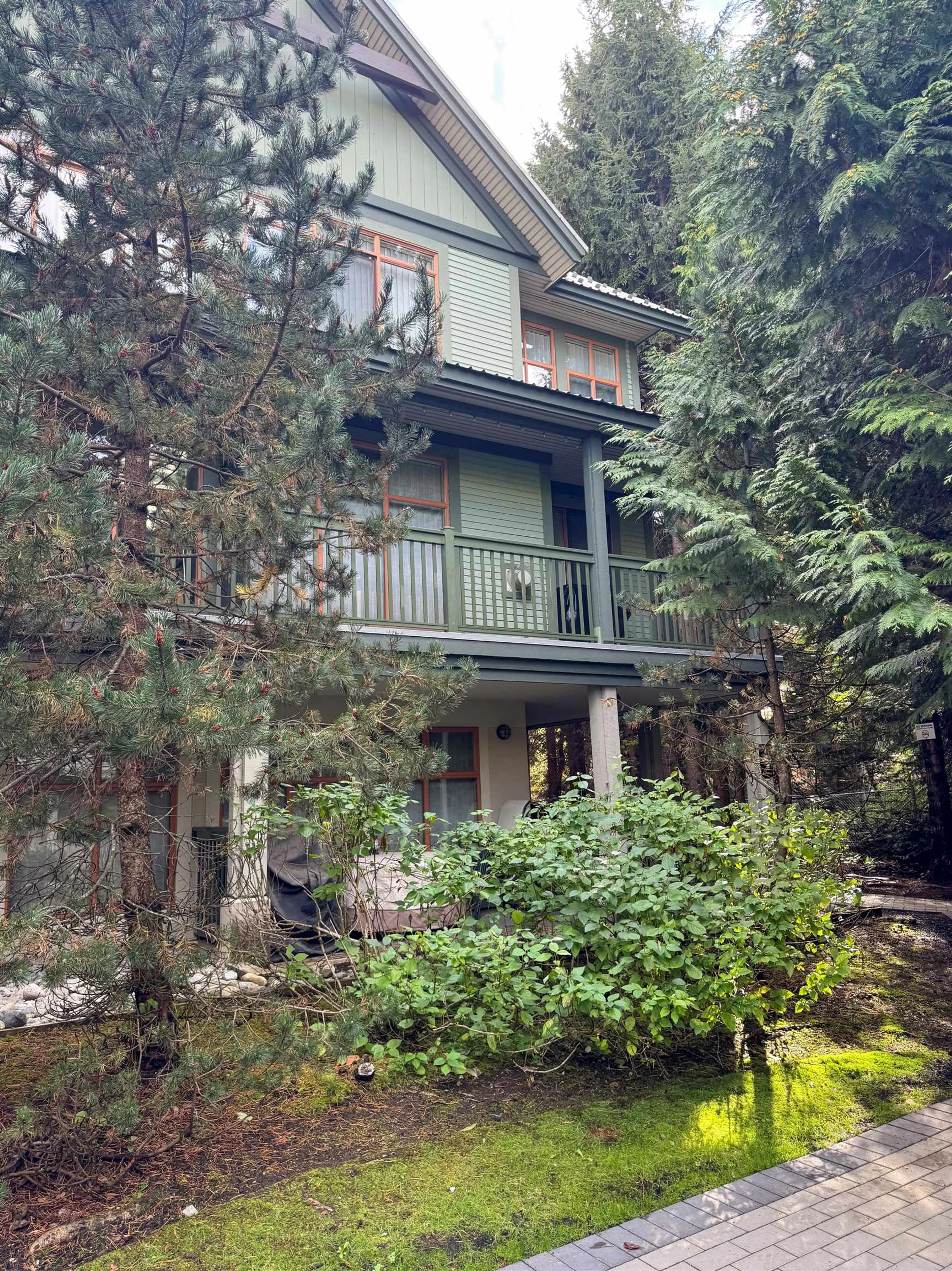 Property at #46 4355 NORTHLANDS (WEEK 9) BOULEVARD, Whistler, BC