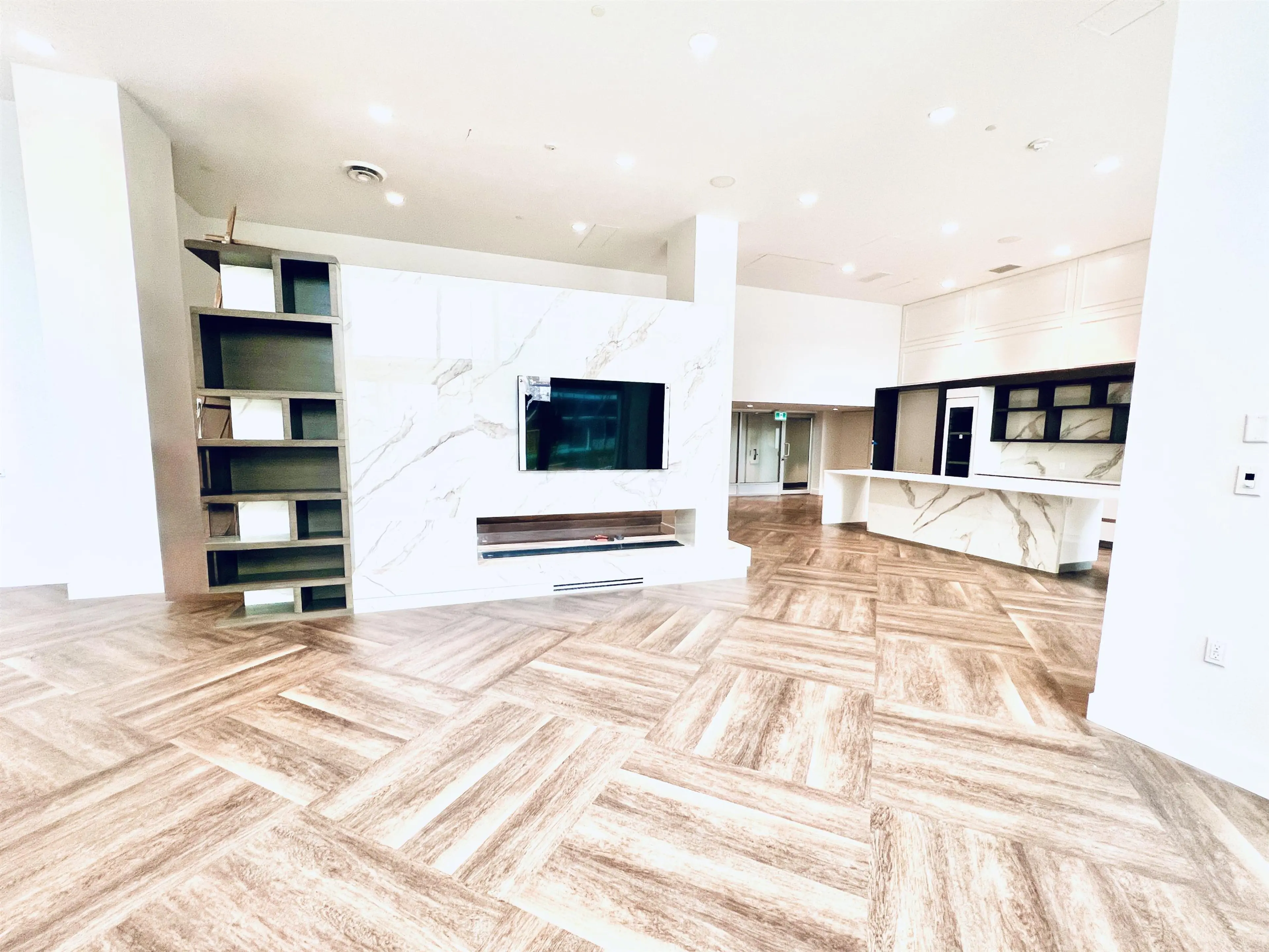 Property at #617 6328 NO. 3 ROAD, Richmond, BC