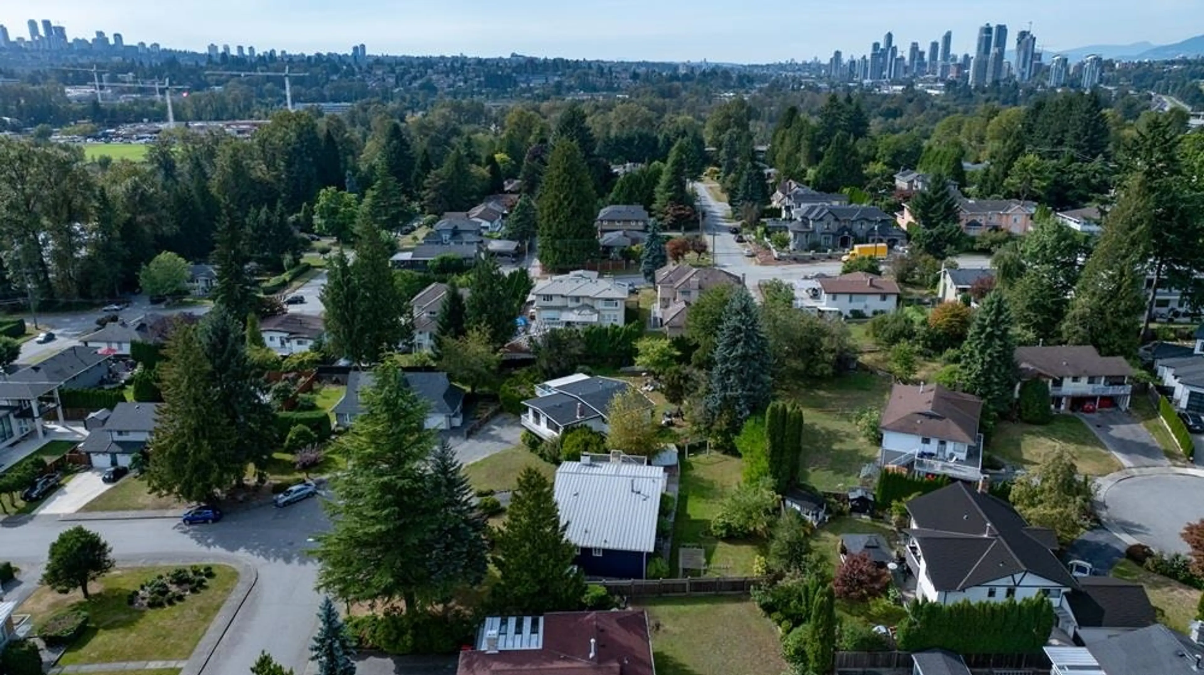 Property at 3345 CARDINAL DRIVE, Burnaby, BC