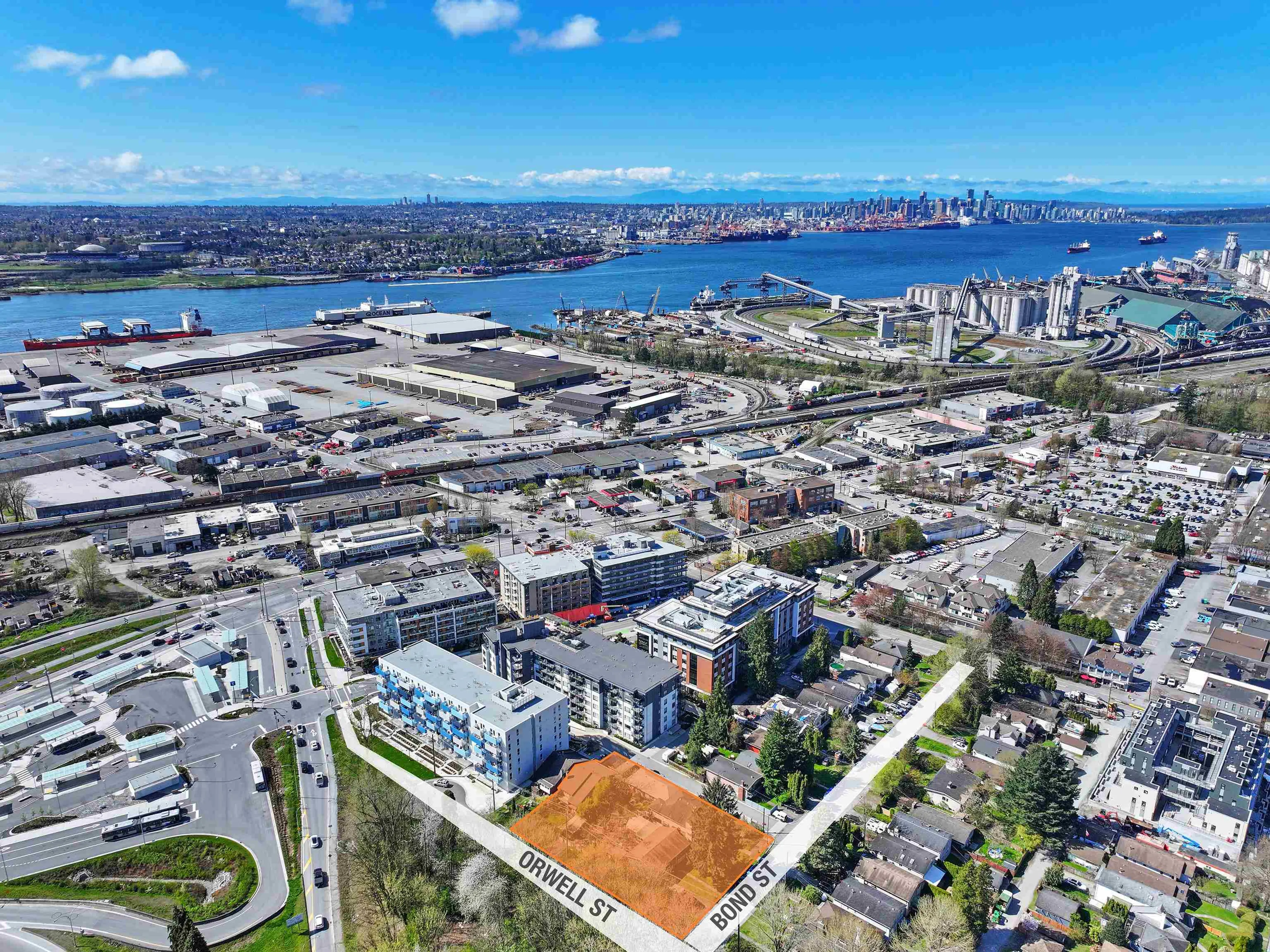 Property at 1591 BOND STREET, North Vancouver, BC