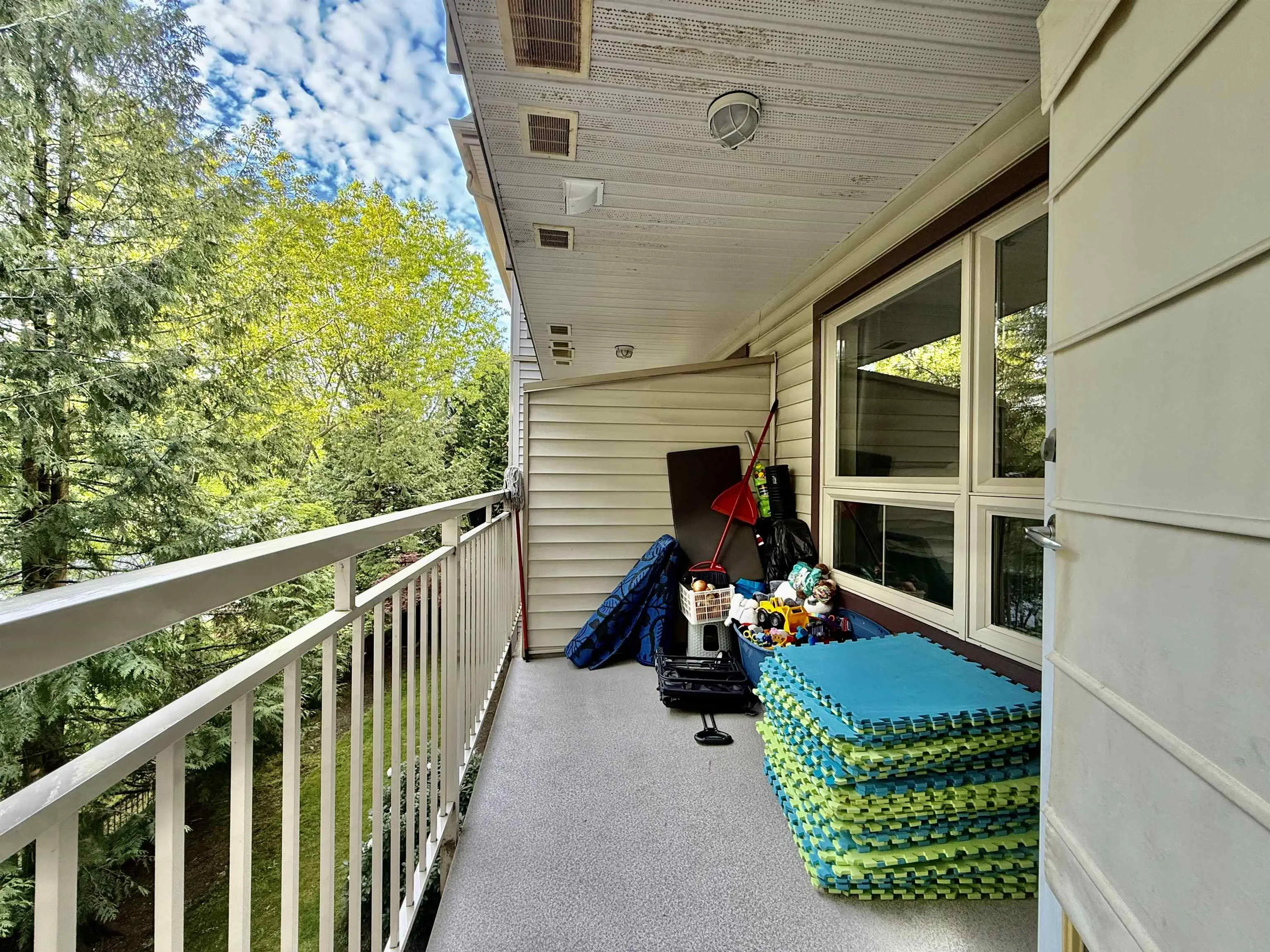 Property at #311 15220 GUILDFORD DRIVE, Surrey, BC