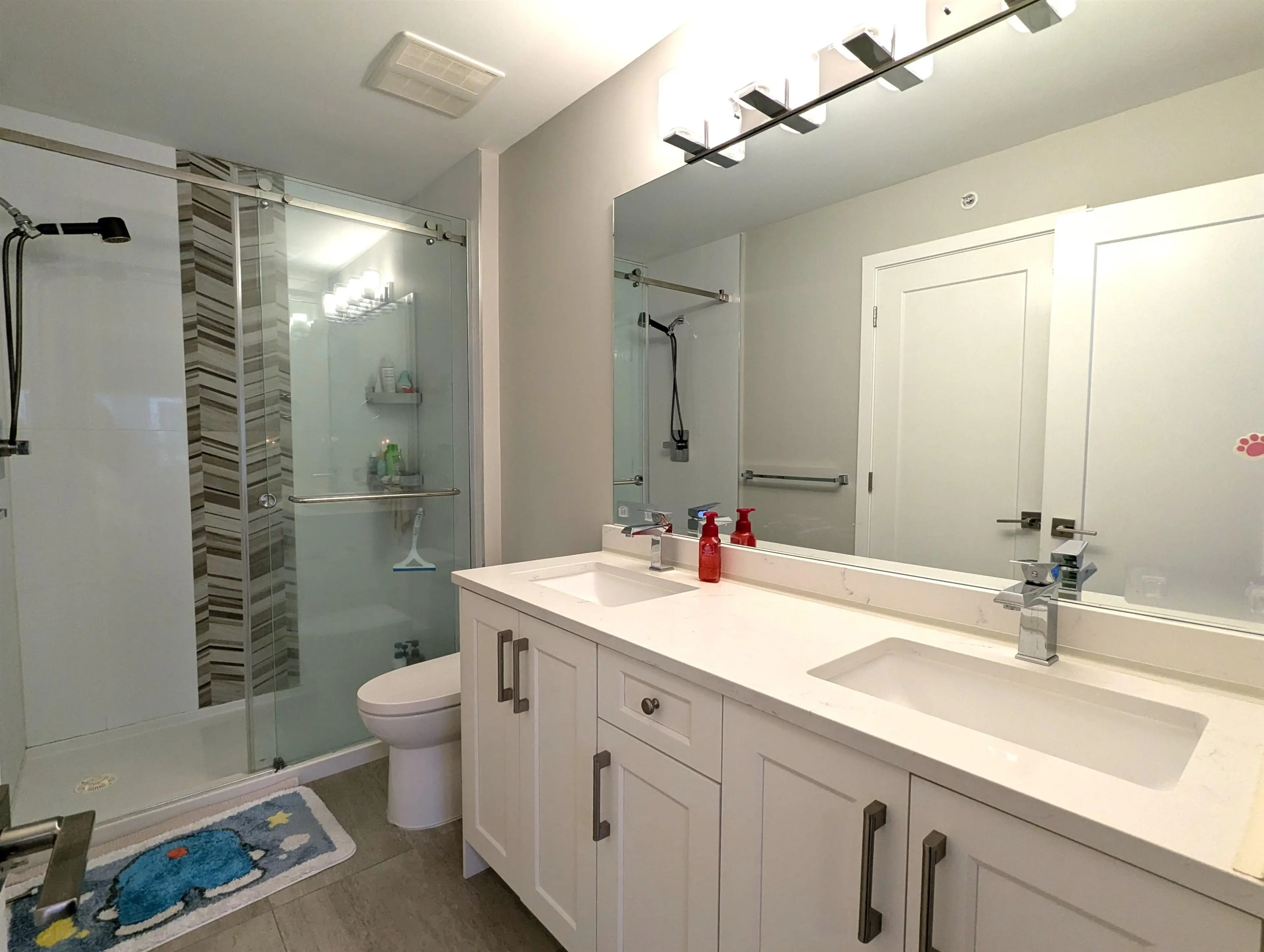 Property at #52 430 DUNCAN STREET, New Westminster, BC