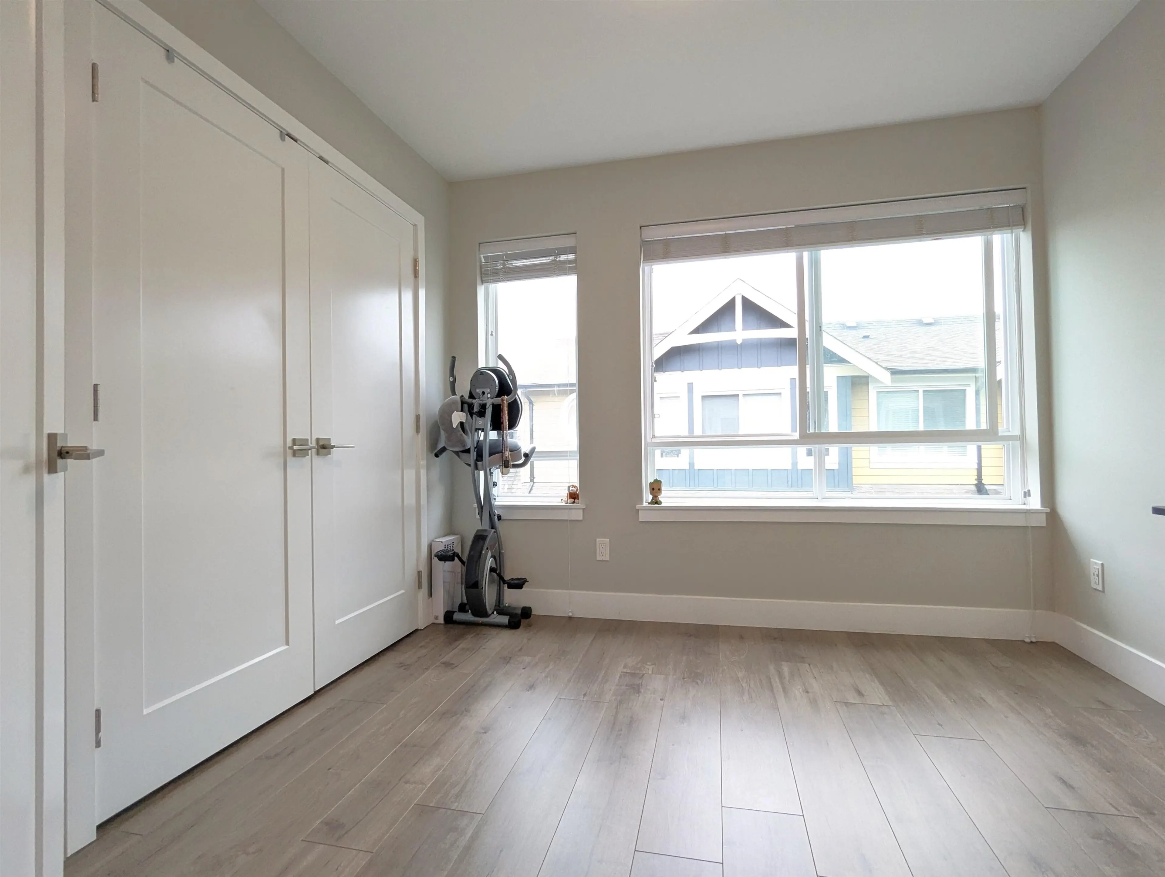 Property at #52 430 DUNCAN STREET, New Westminster, BC