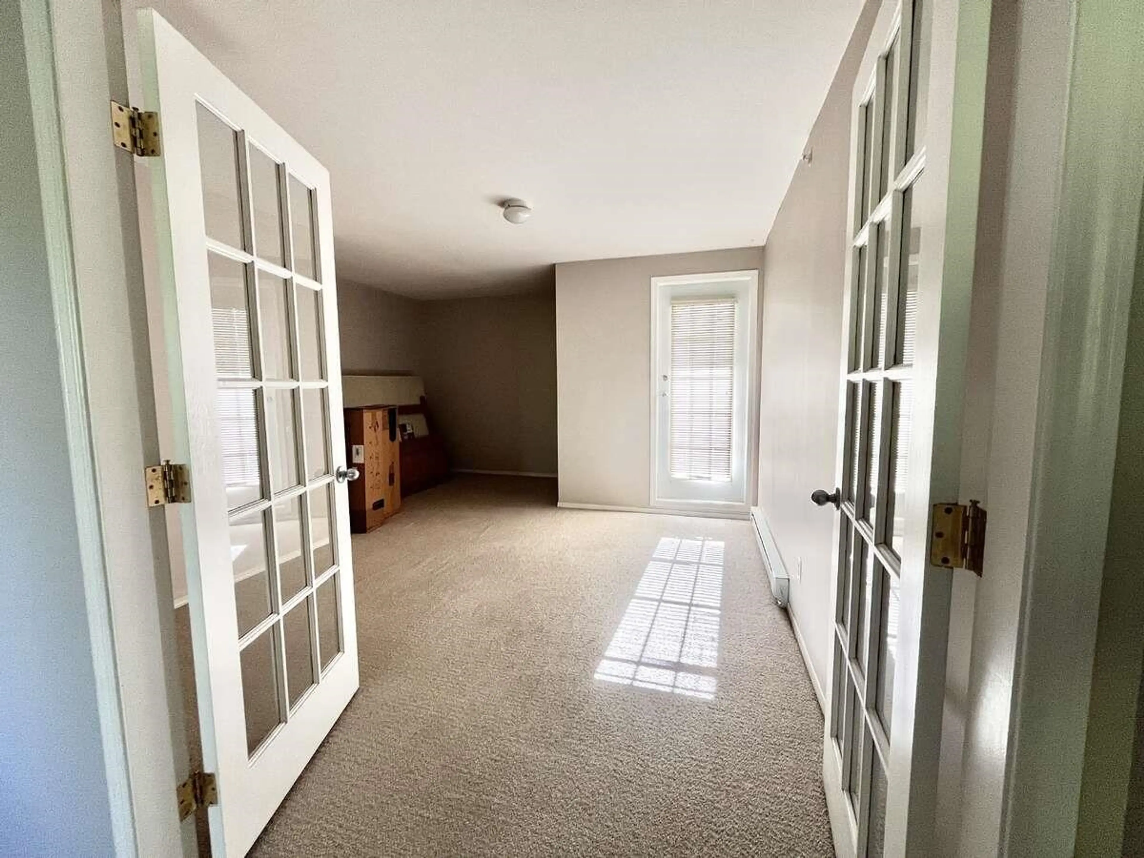 Property at #5 15355 26 AVENUE, Surrey, BC