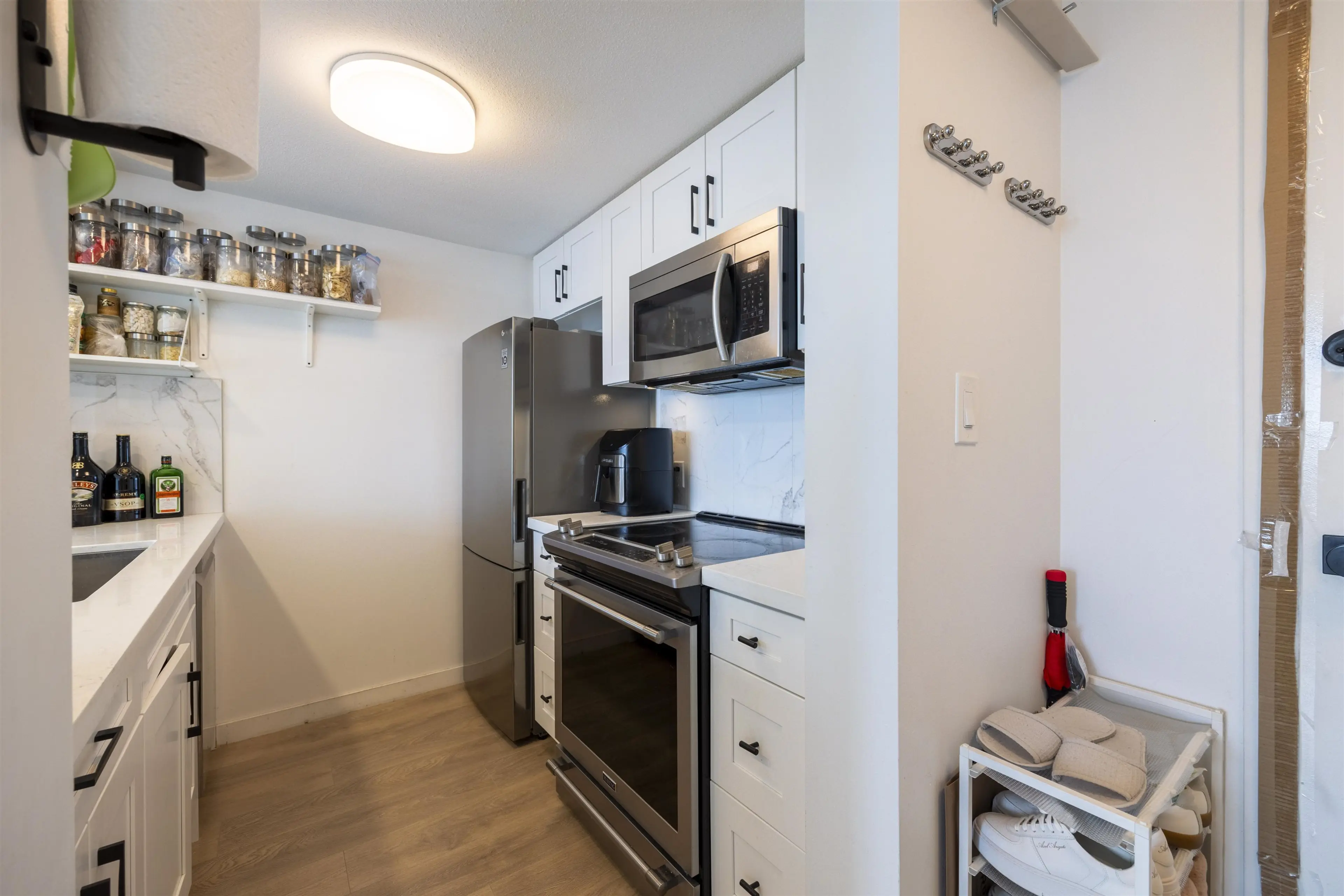 Property at #2508 438 SEYMOUR STREET, Vancouver, BC