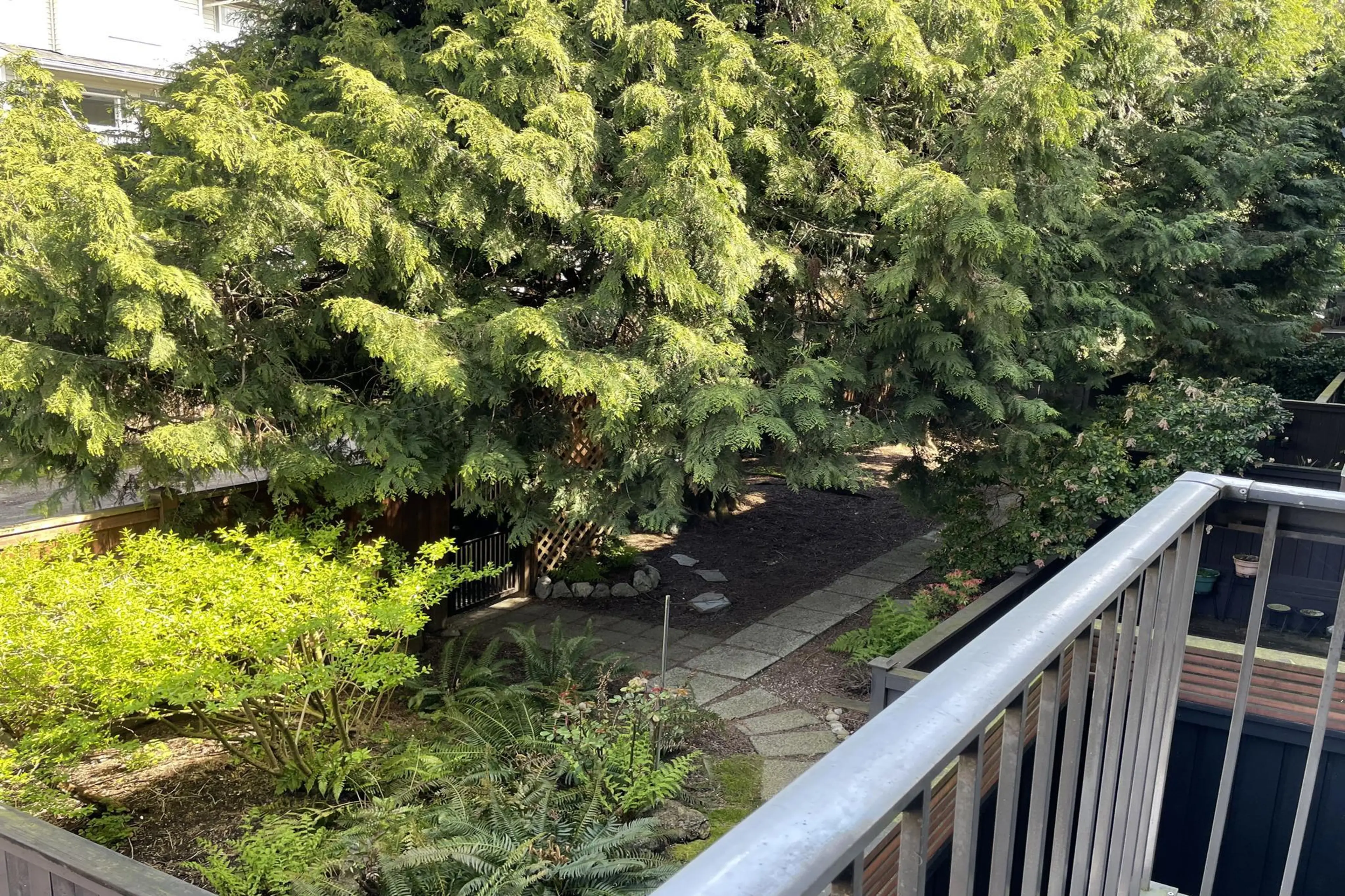 Property at #205 1515 E 5TH AVENUE, Vancouver, BC