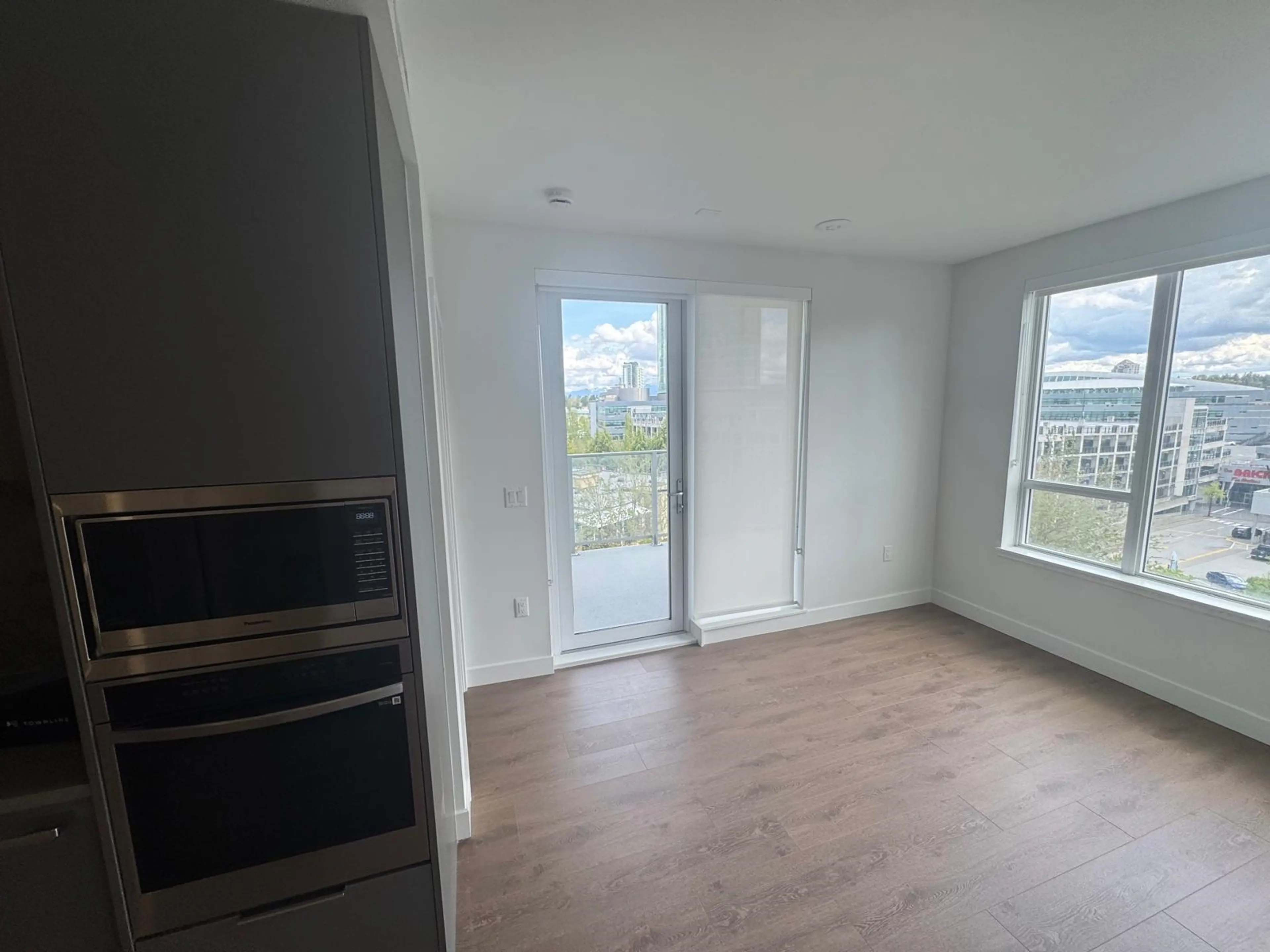 Property at #502 13387 OLD YALE ROAD, Surrey, BC