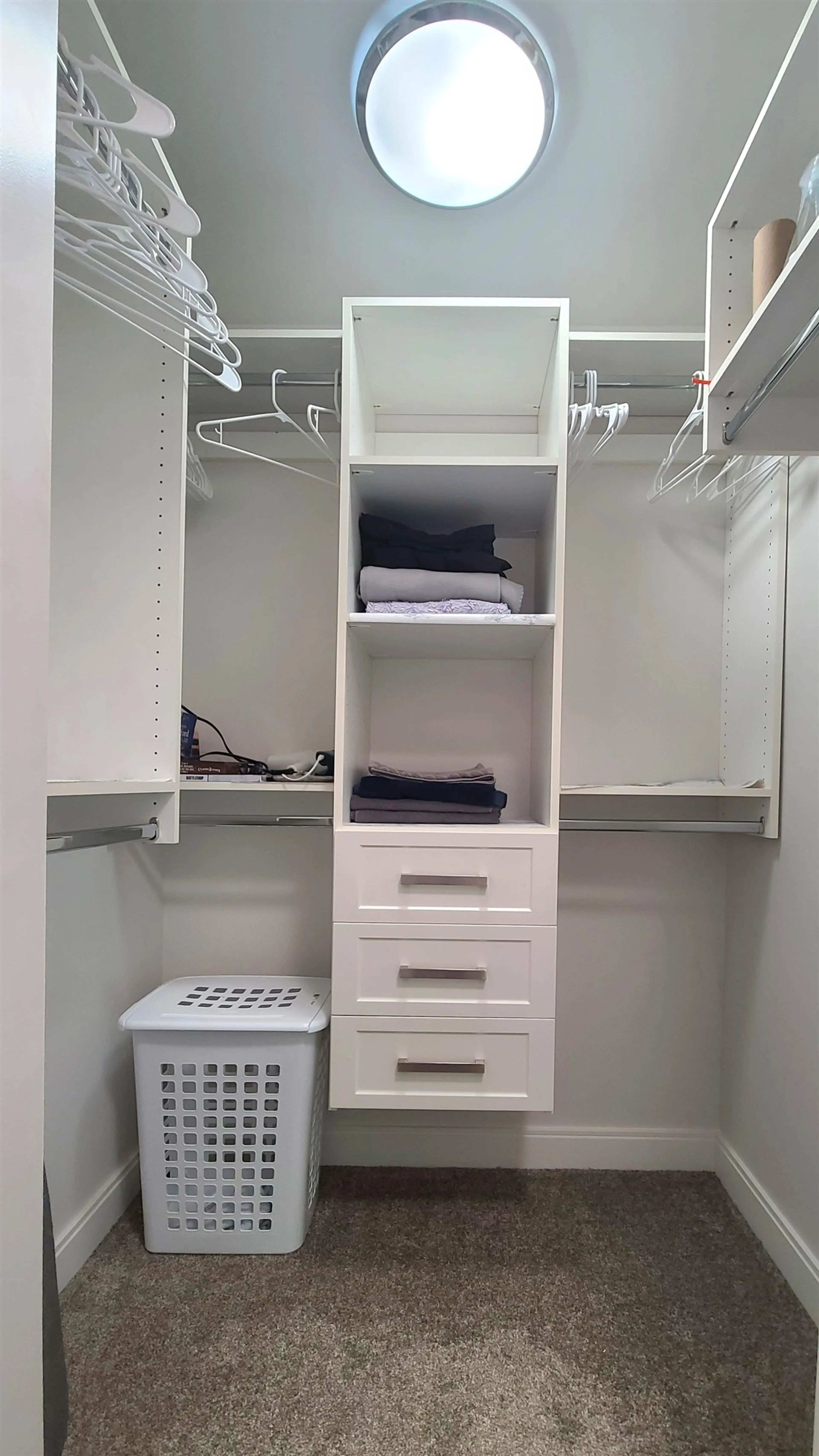 Property at 901 E BROADWAY STREET, Vancouver, BC