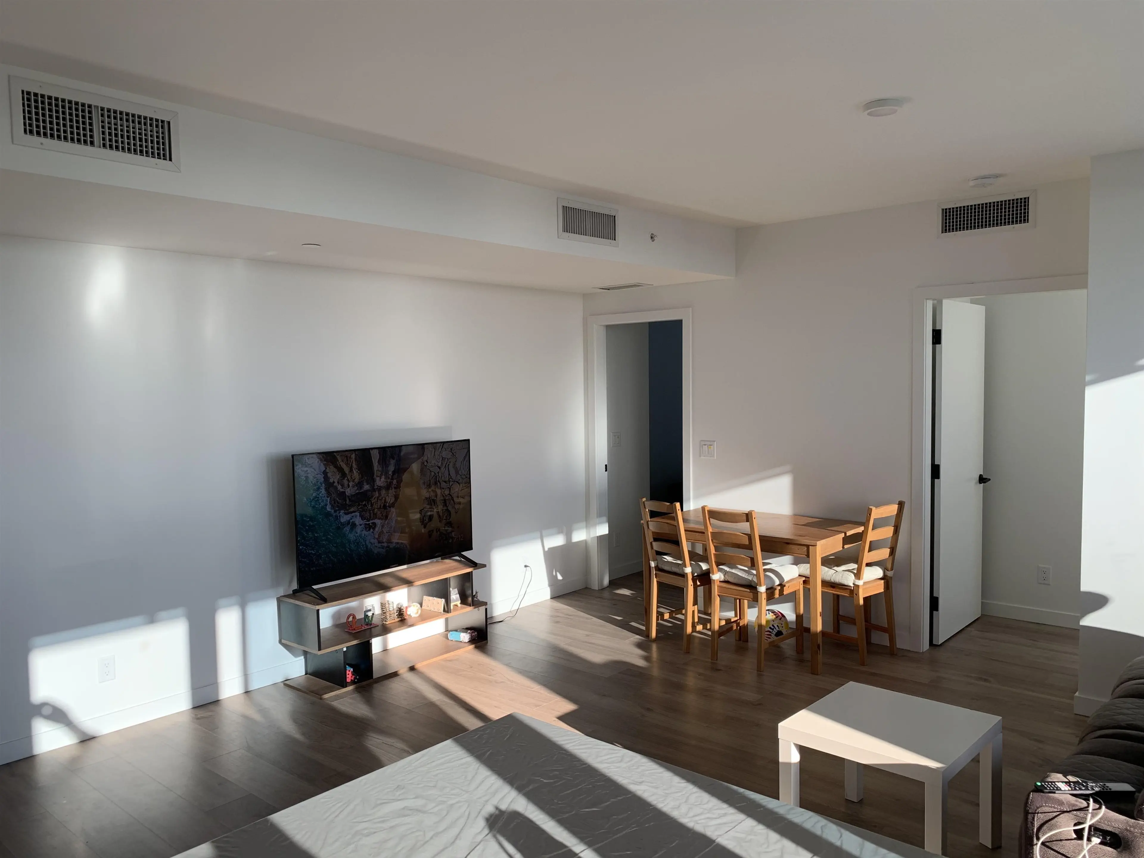 Property at #2910 10448 UNIVERSITY DRIVE, Surrey, BC