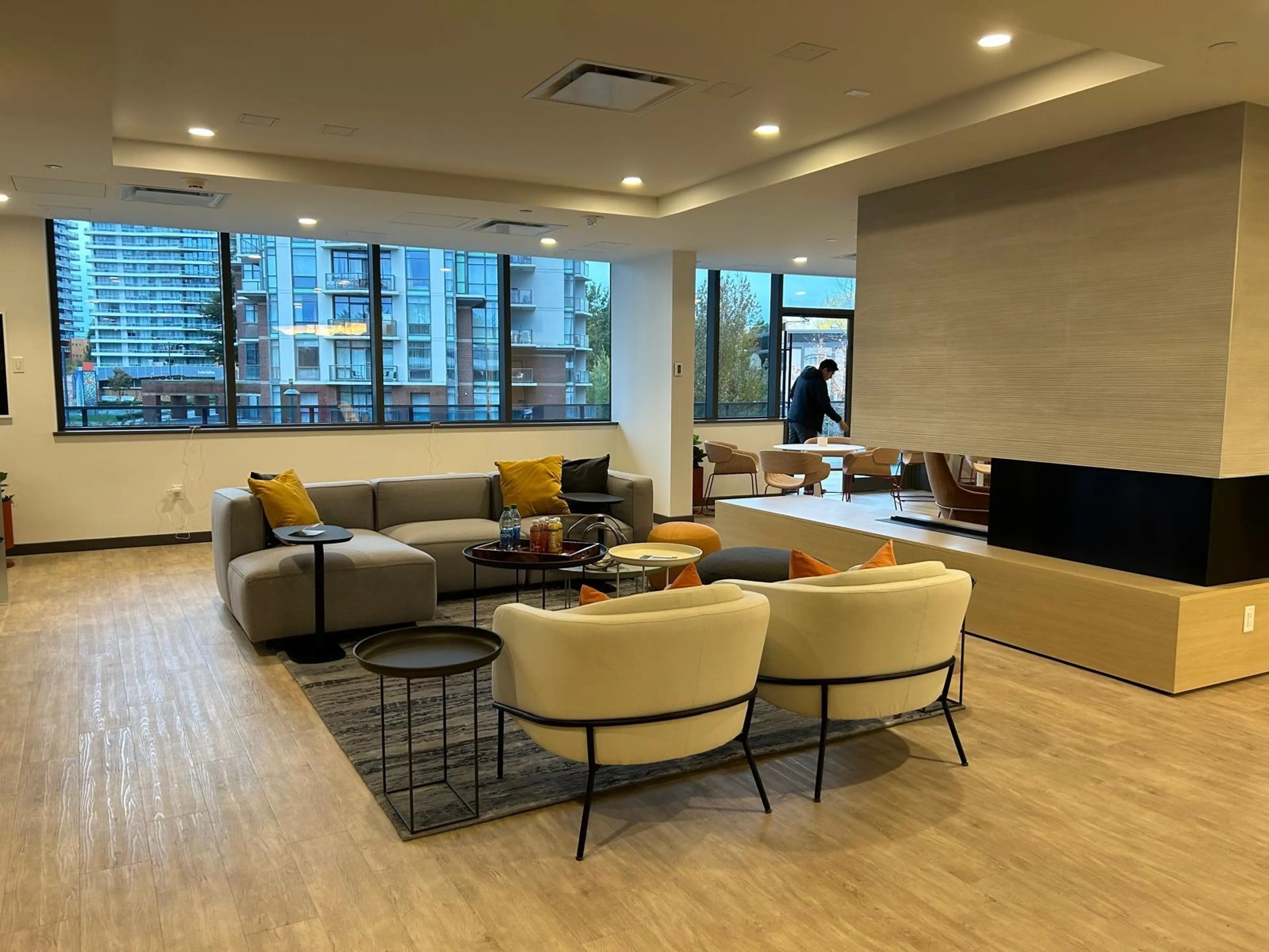 Property at #2910 10448 UNIVERSITY DRIVE, Surrey, BC