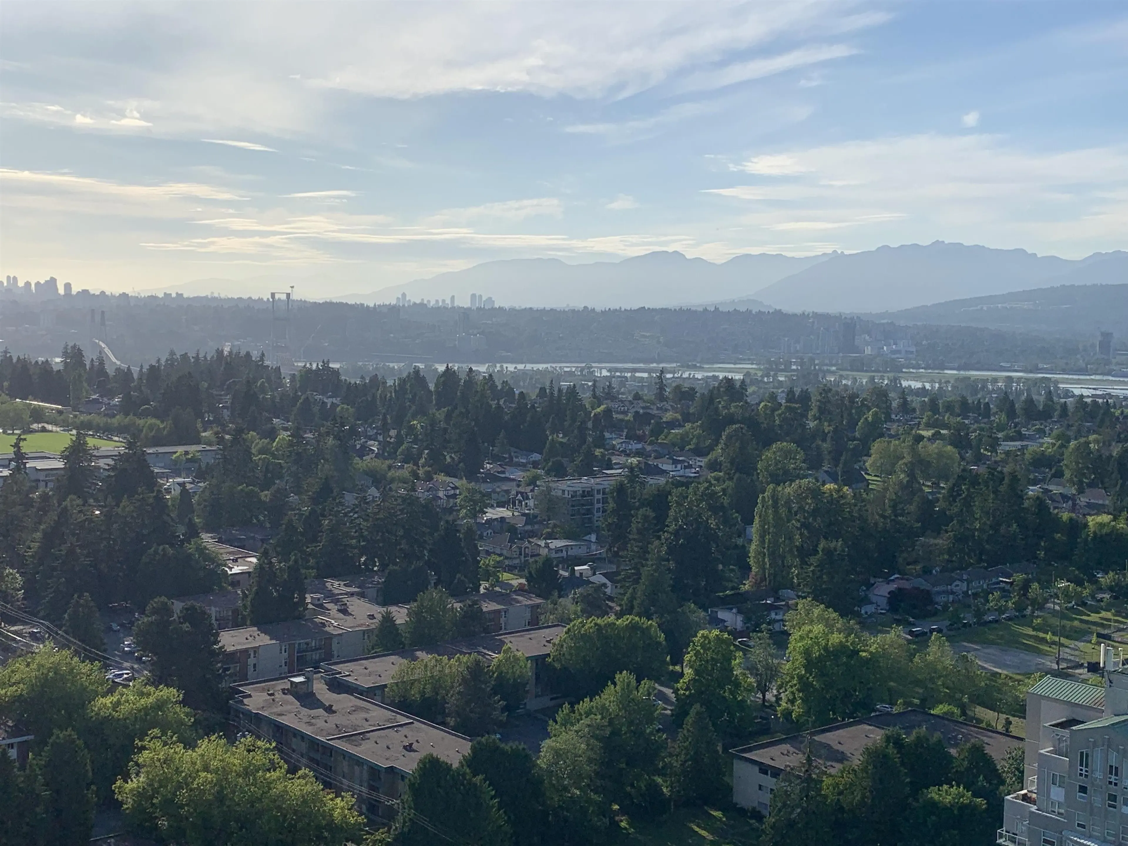 Property at #2910 10448 UNIVERSITY DRIVE, Surrey, BC