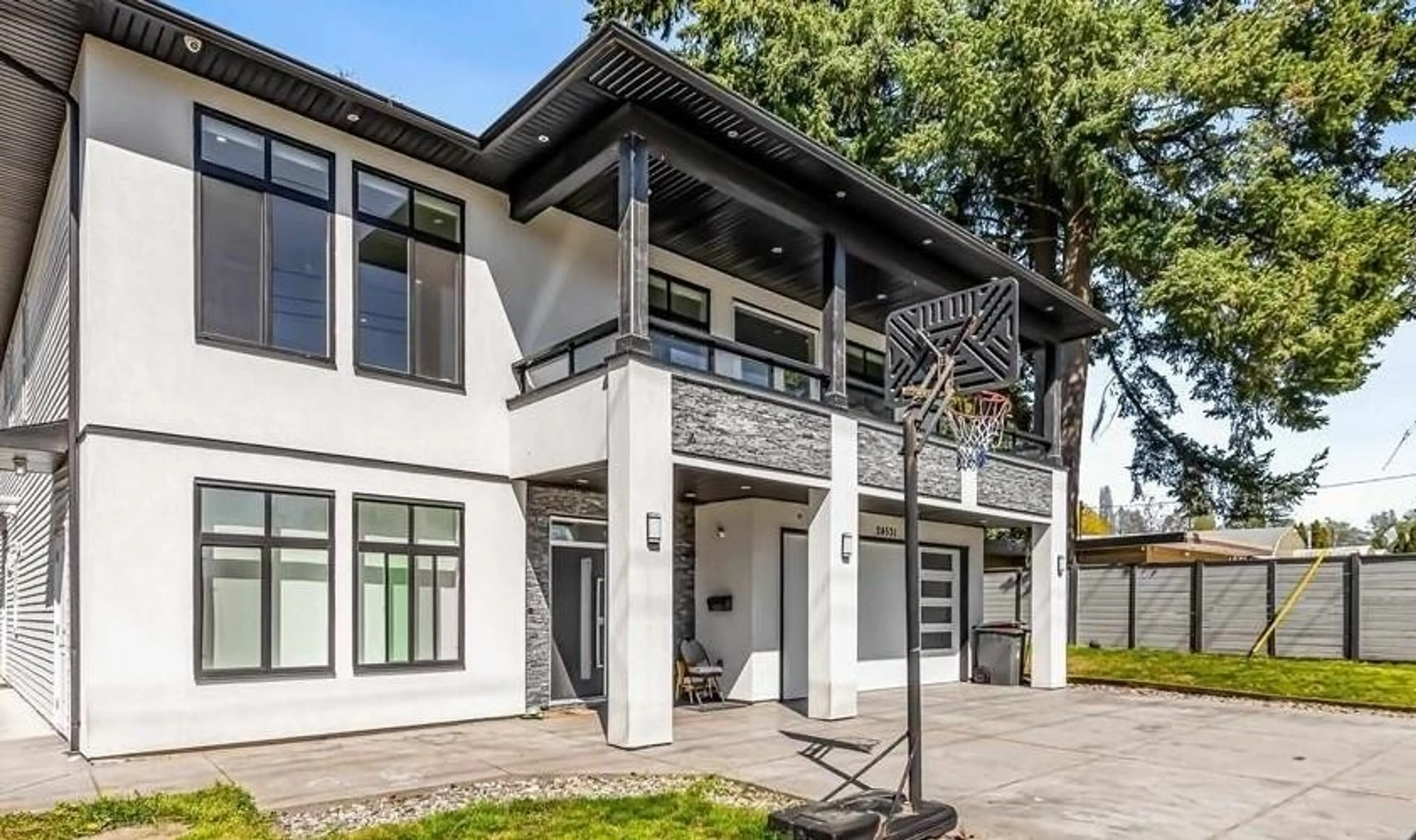 Property at 24531 DEWDNEY TRUNK ROAD, Maple Ridge, BC