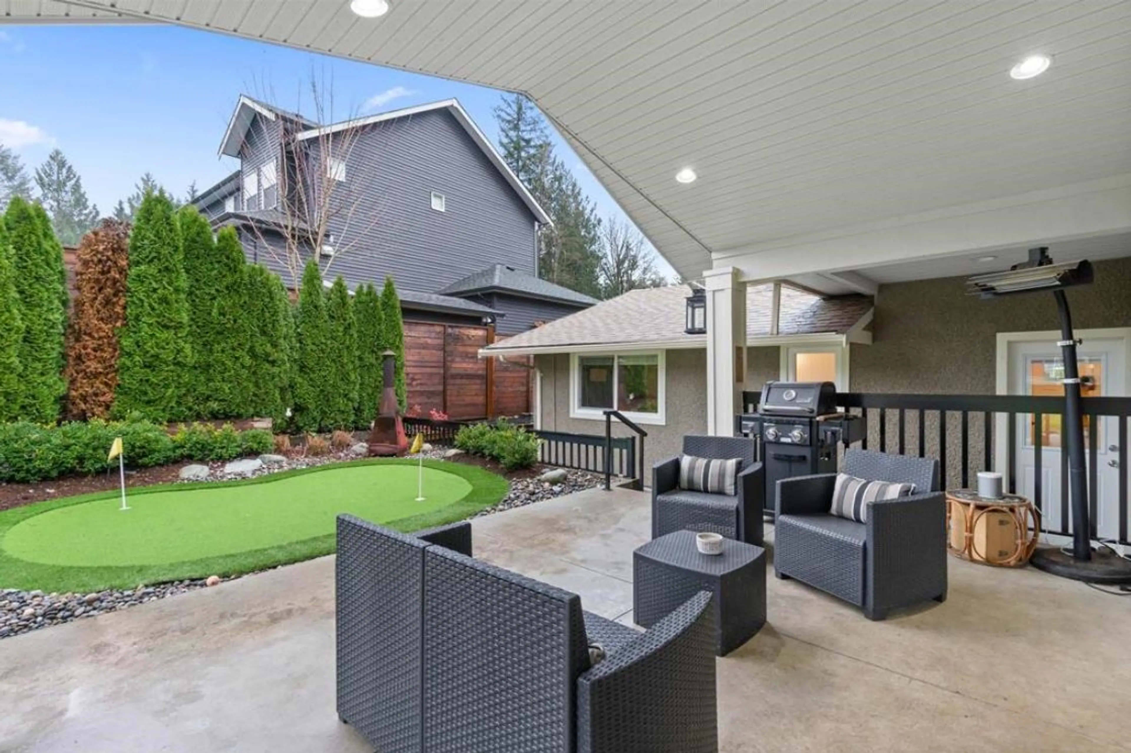 Property at 24055 FERN CRESCENT, Maple Ridge, BC