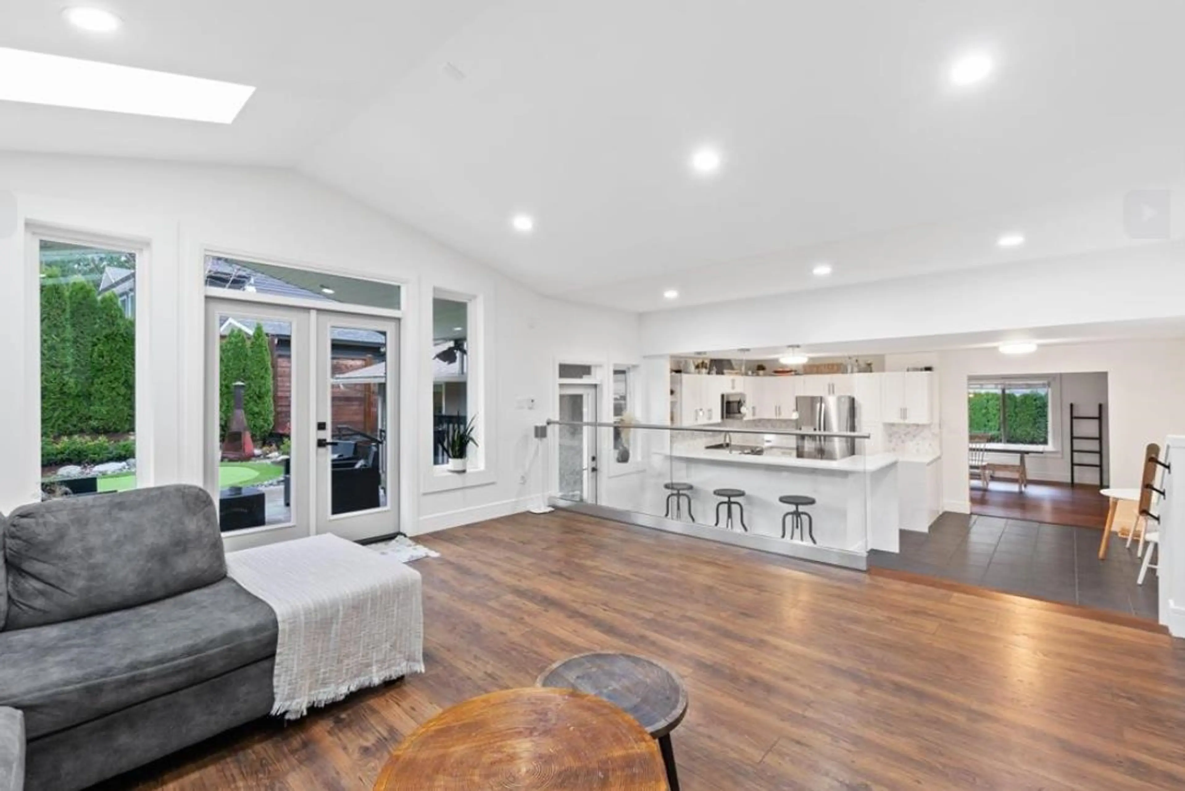 Property at 24055 FERN CRESCENT, Maple Ridge, BC