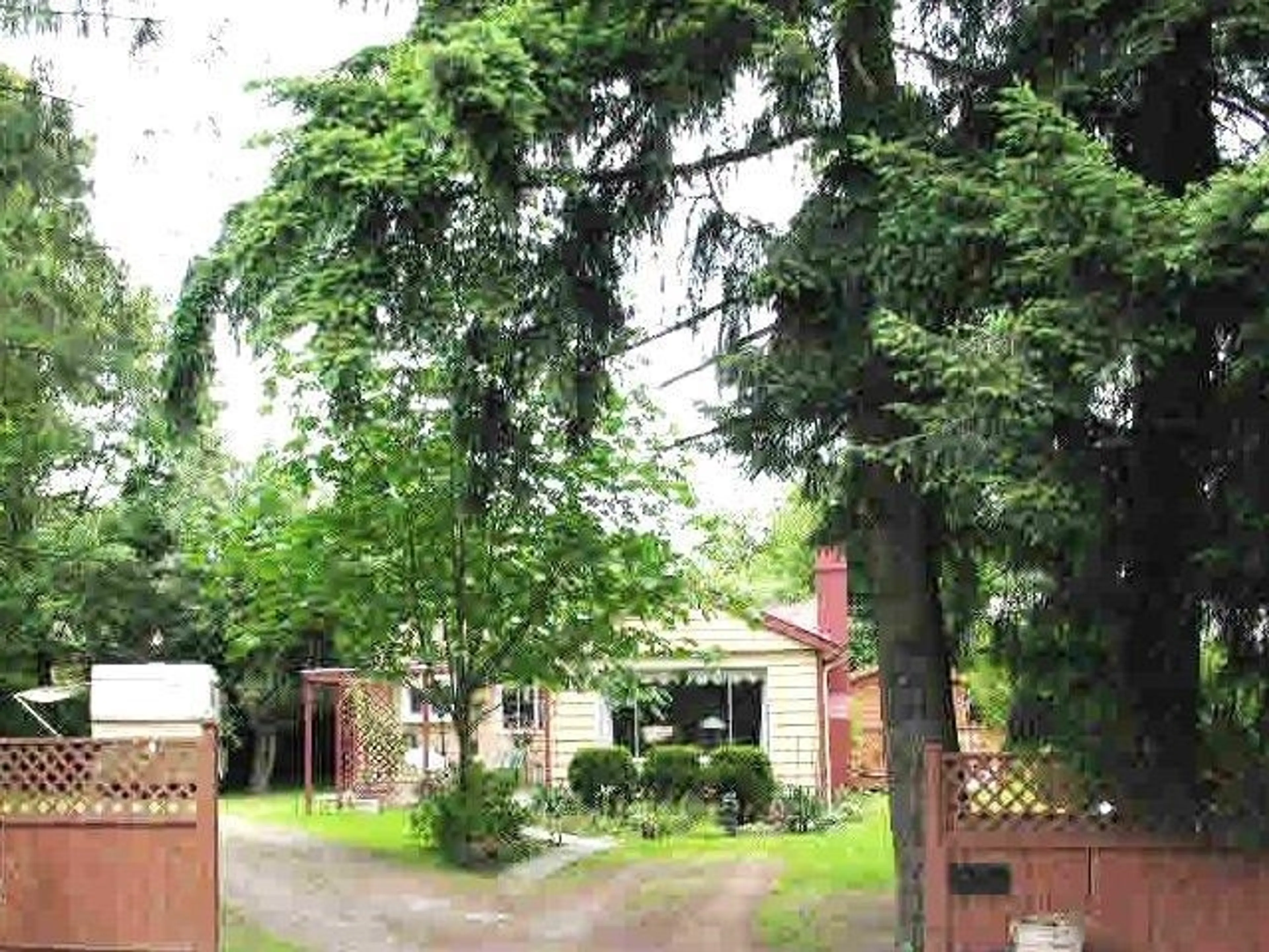 Property at 631 RODERICK AVENUE, Coquitlam, BC