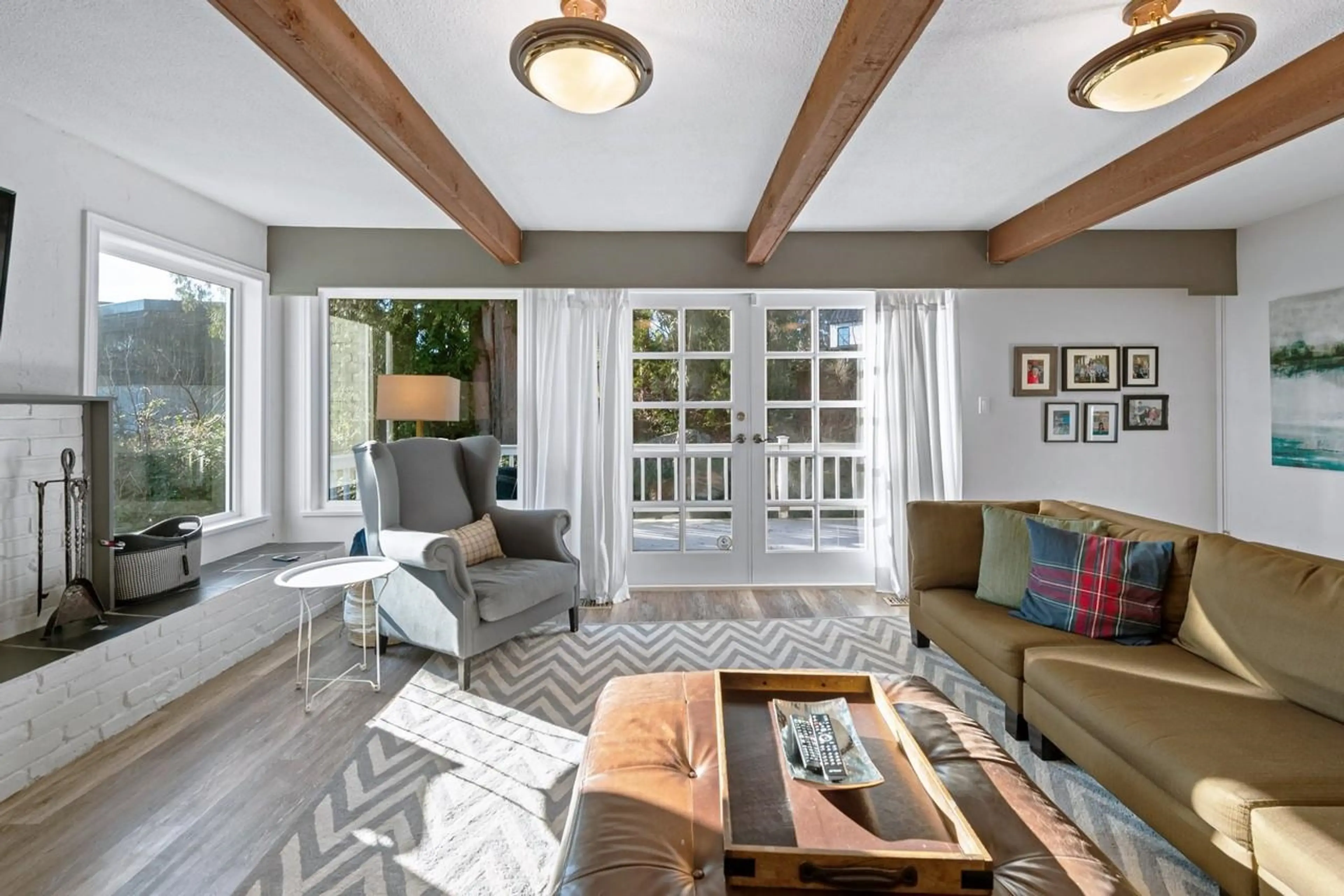 Property at 4032 RIPPLE ROAD, West Vancouver, BC