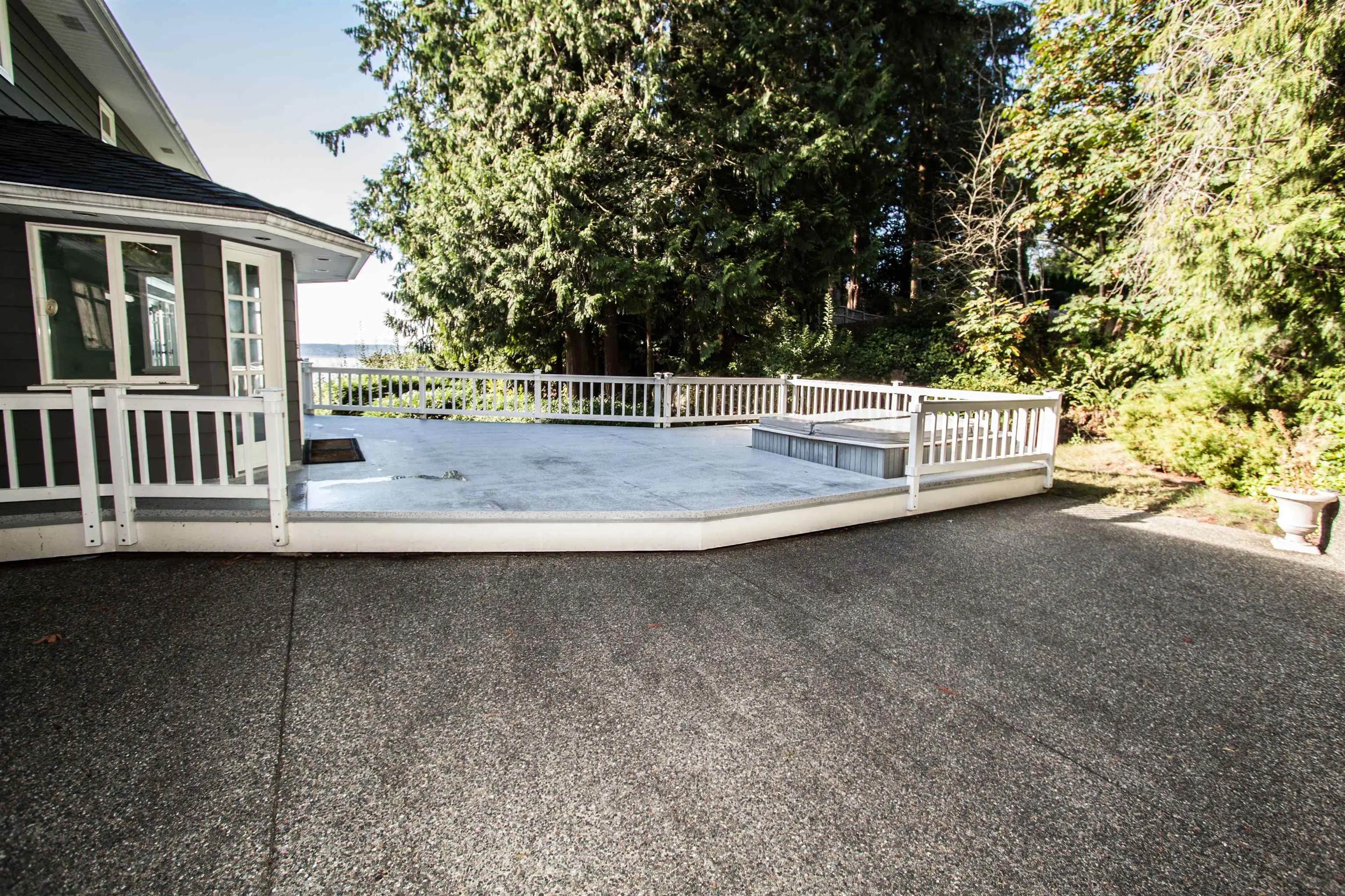 Property at 4032 RIPPLE ROAD, West Vancouver, BC