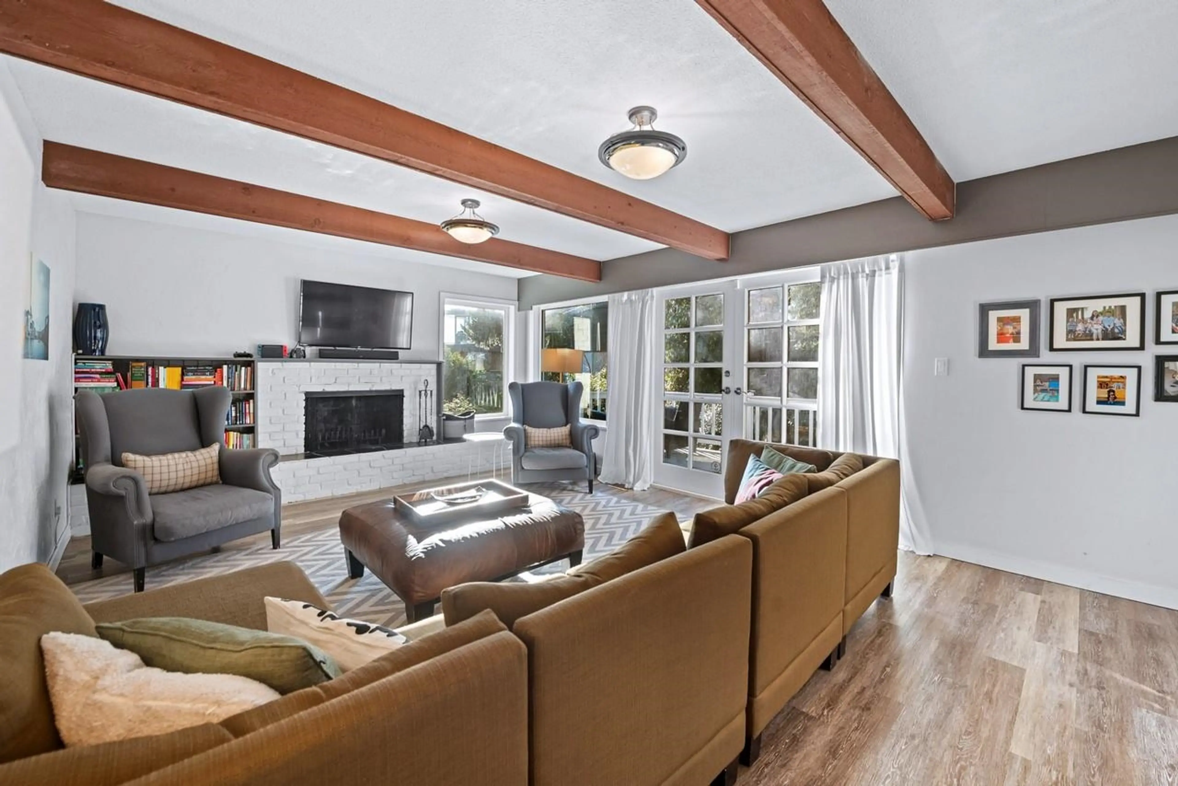 Property at 4032 RIPPLE ROAD, West Vancouver, BC